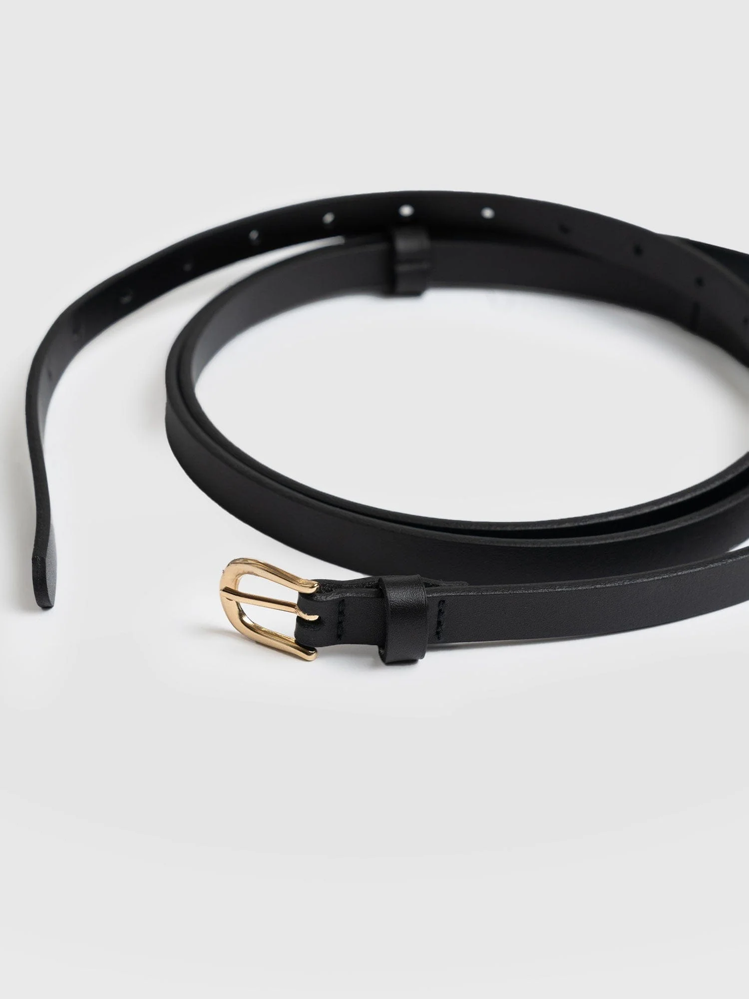 1005-axel-double-skinny-belt-black-1.webp