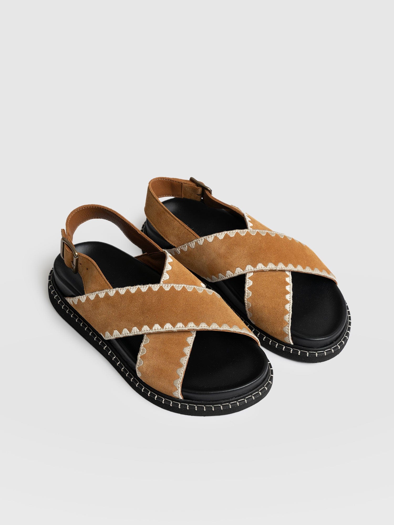 1132-bonnie-cross-over-sandals-tan-1.webp