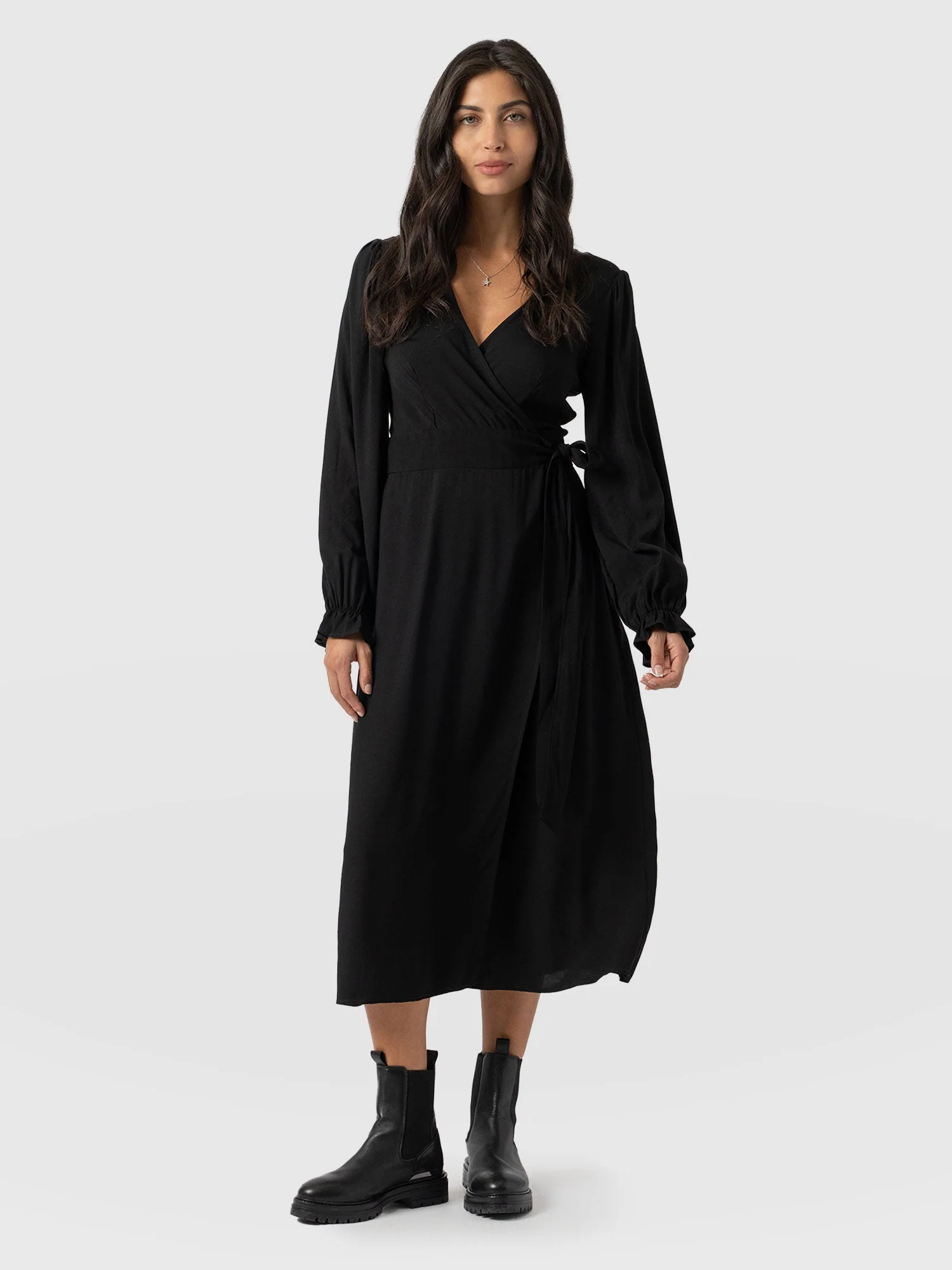 1140-bonnie-wrap-dress-black-1.webp
