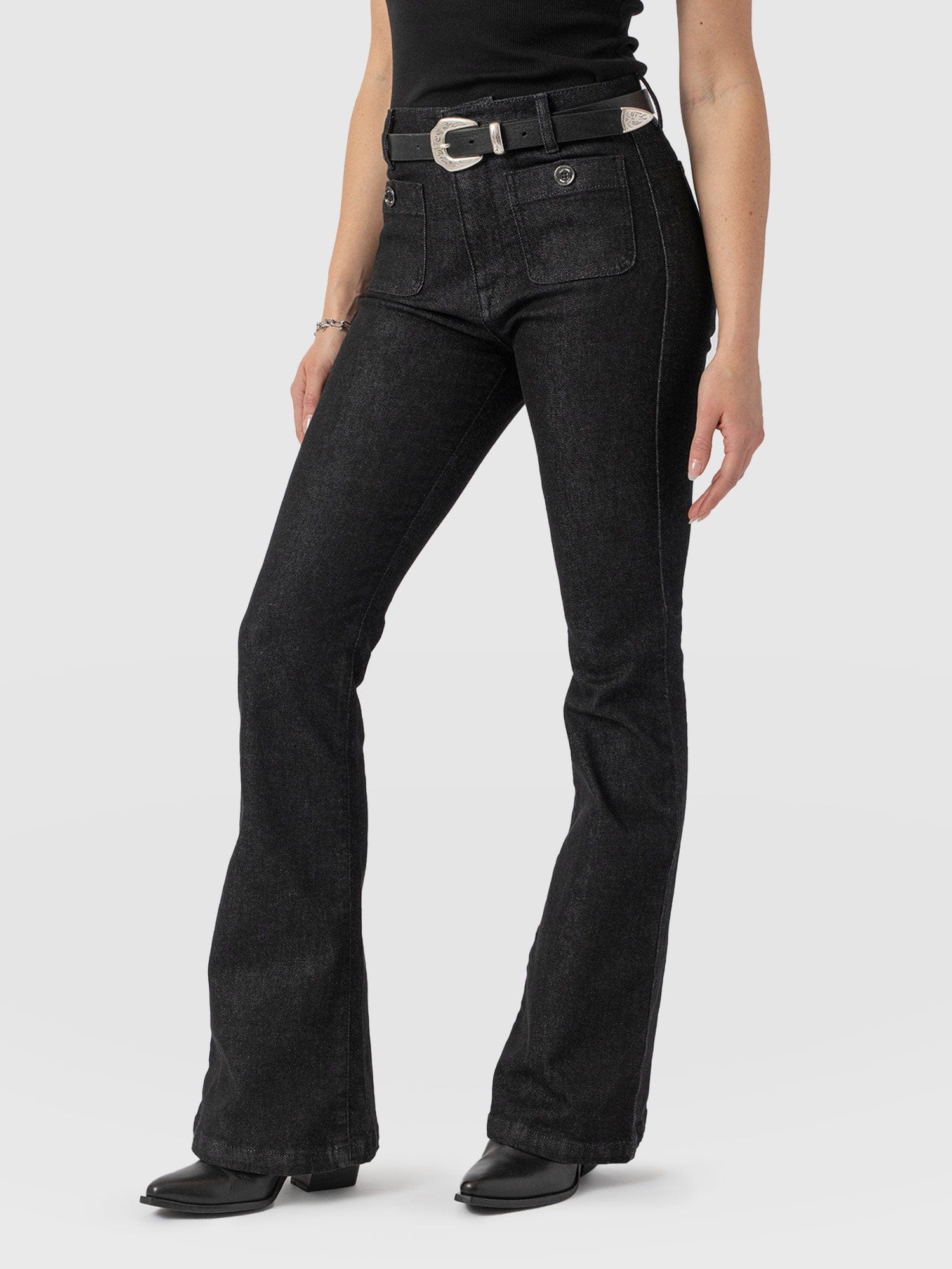 1184-bowie-stretch-flare-jeans-black-wash-1.webp
