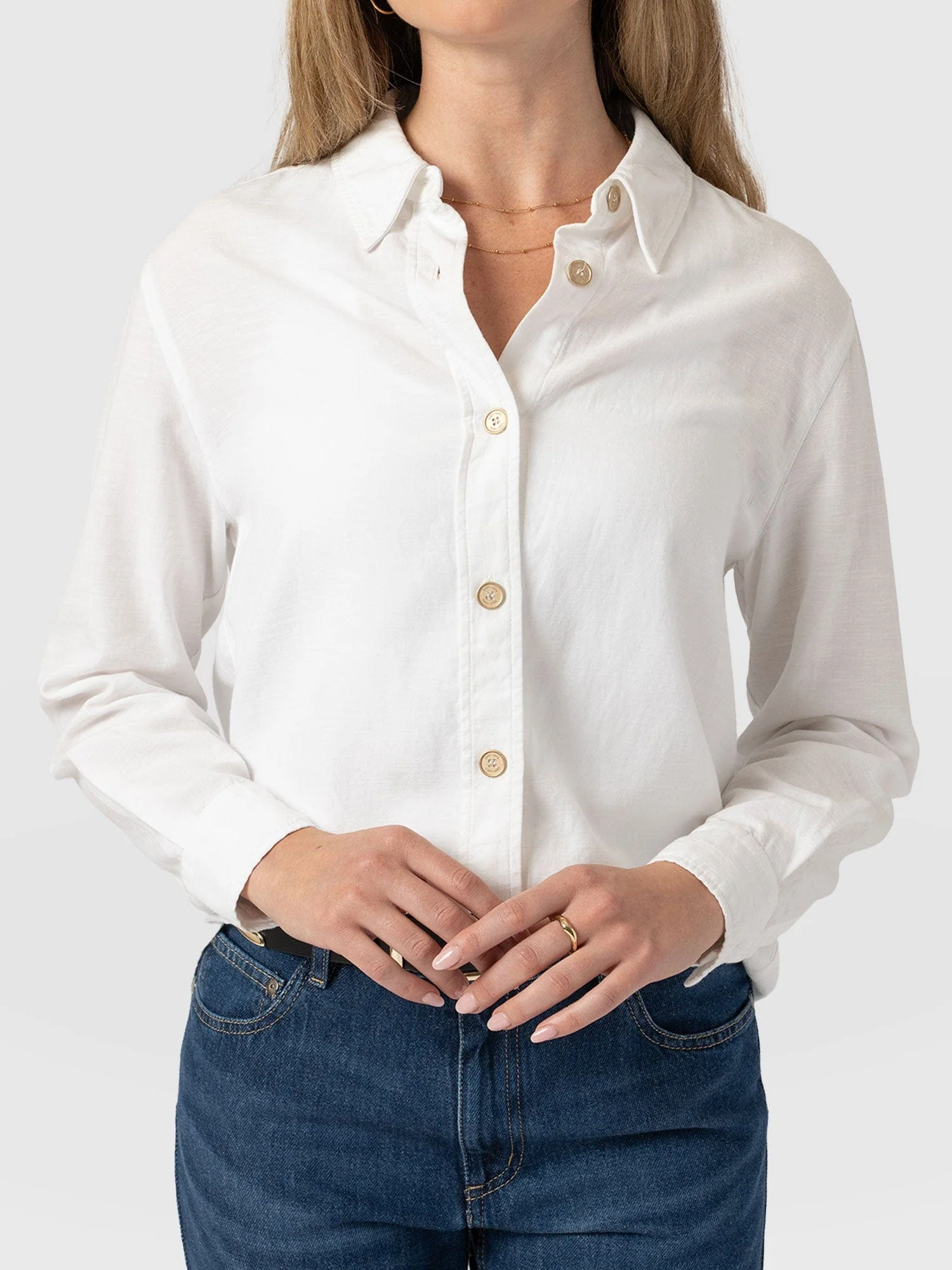 1318-boyfriend-shirt-white-1.webp