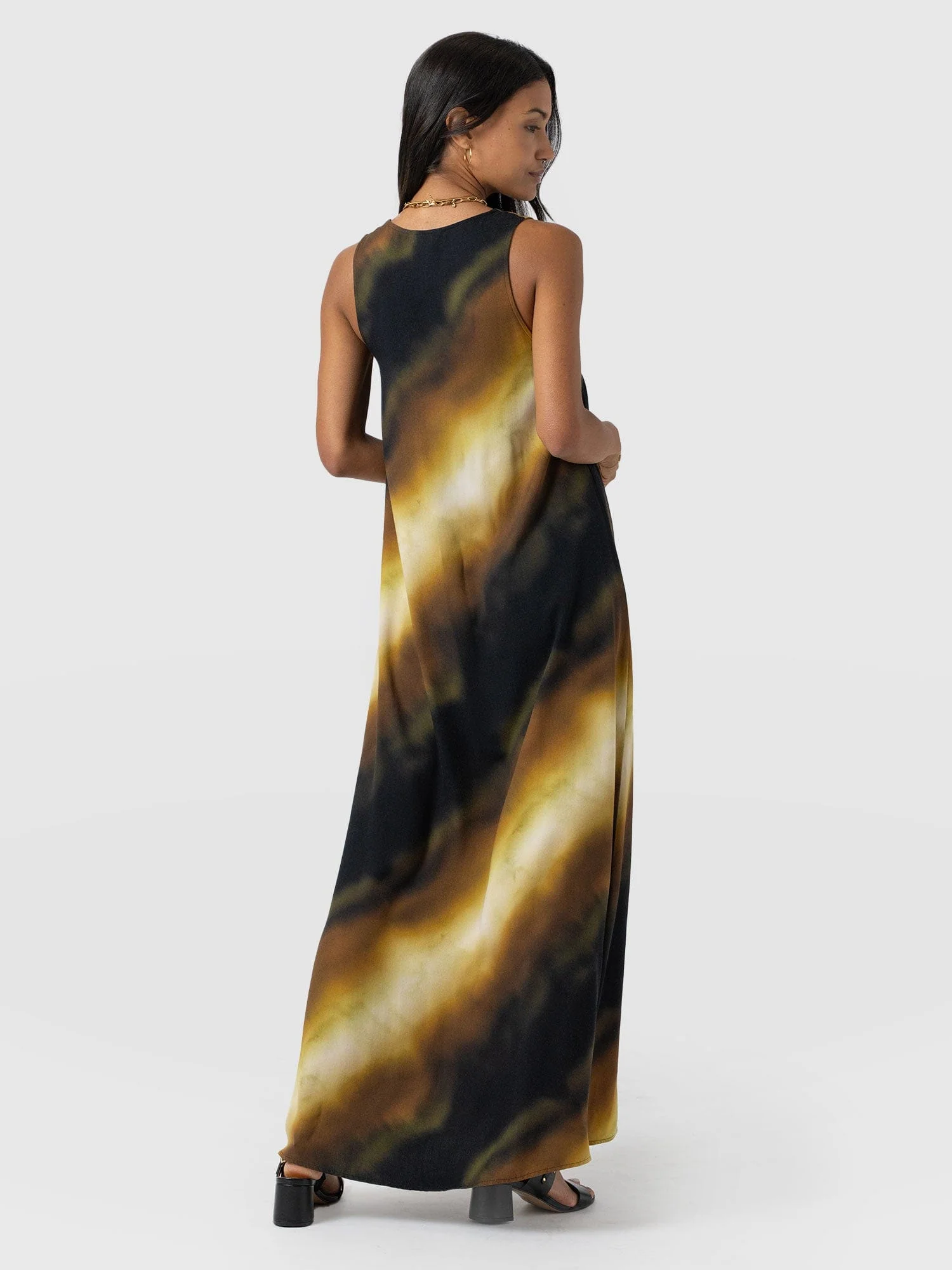 1778-celeste-maxi-dress-yellow-gradient-1.webp