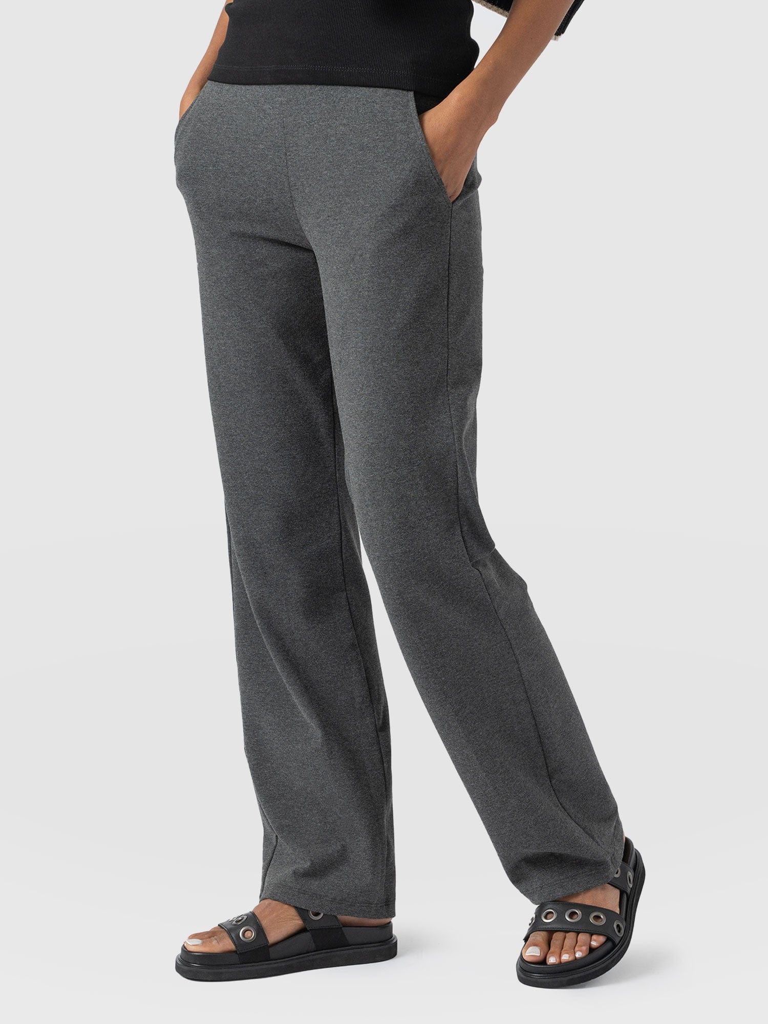 263-apartment-pant-charcoal-1.webp