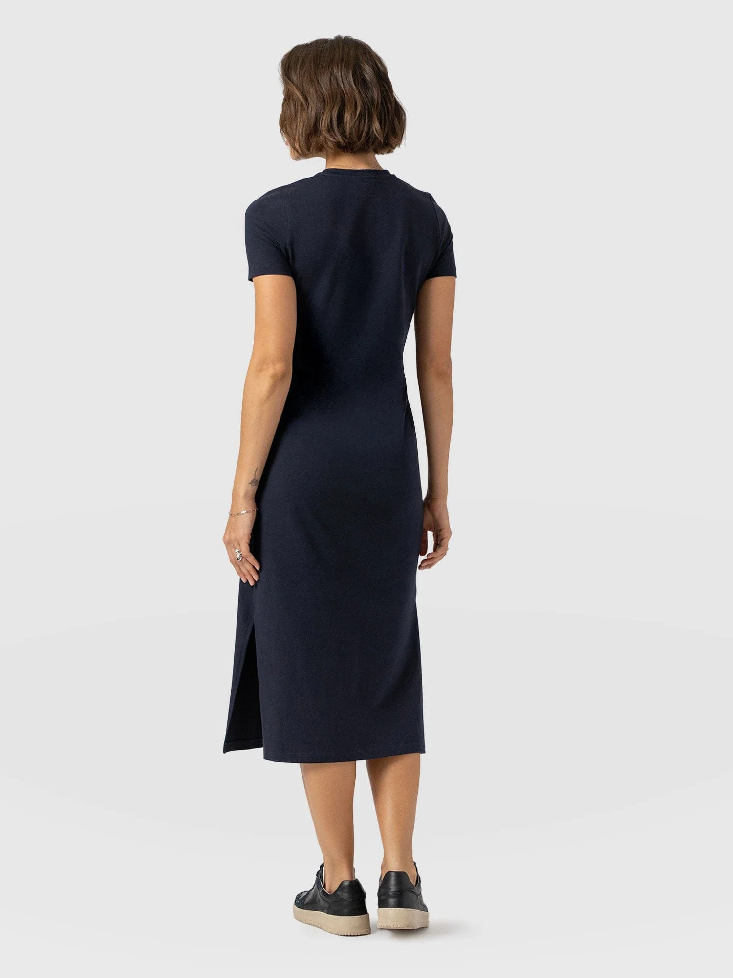2662-easy-t-shirt-midi-dress-navy-1.webp