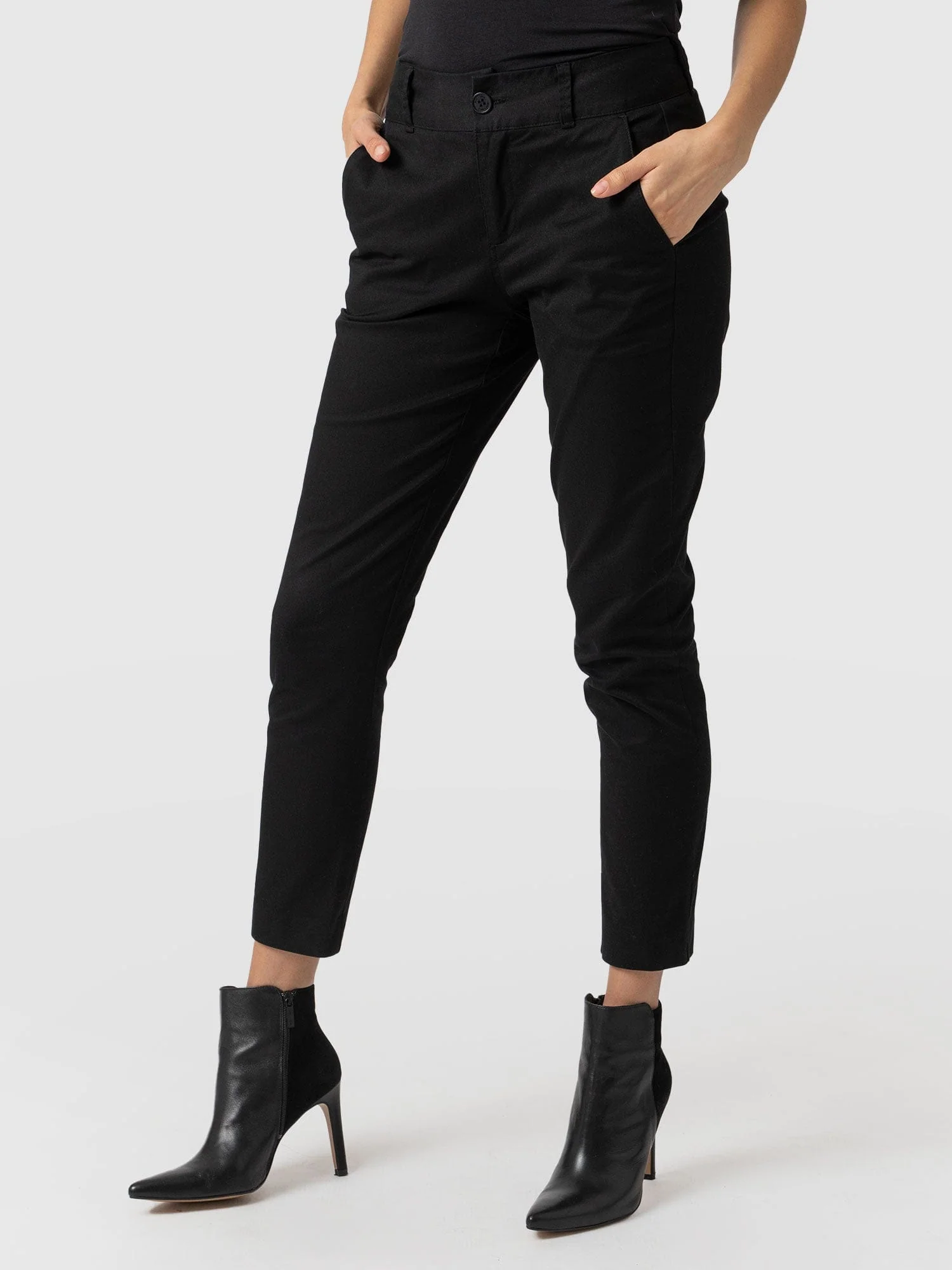 2672-eden-chino-black-1.webp