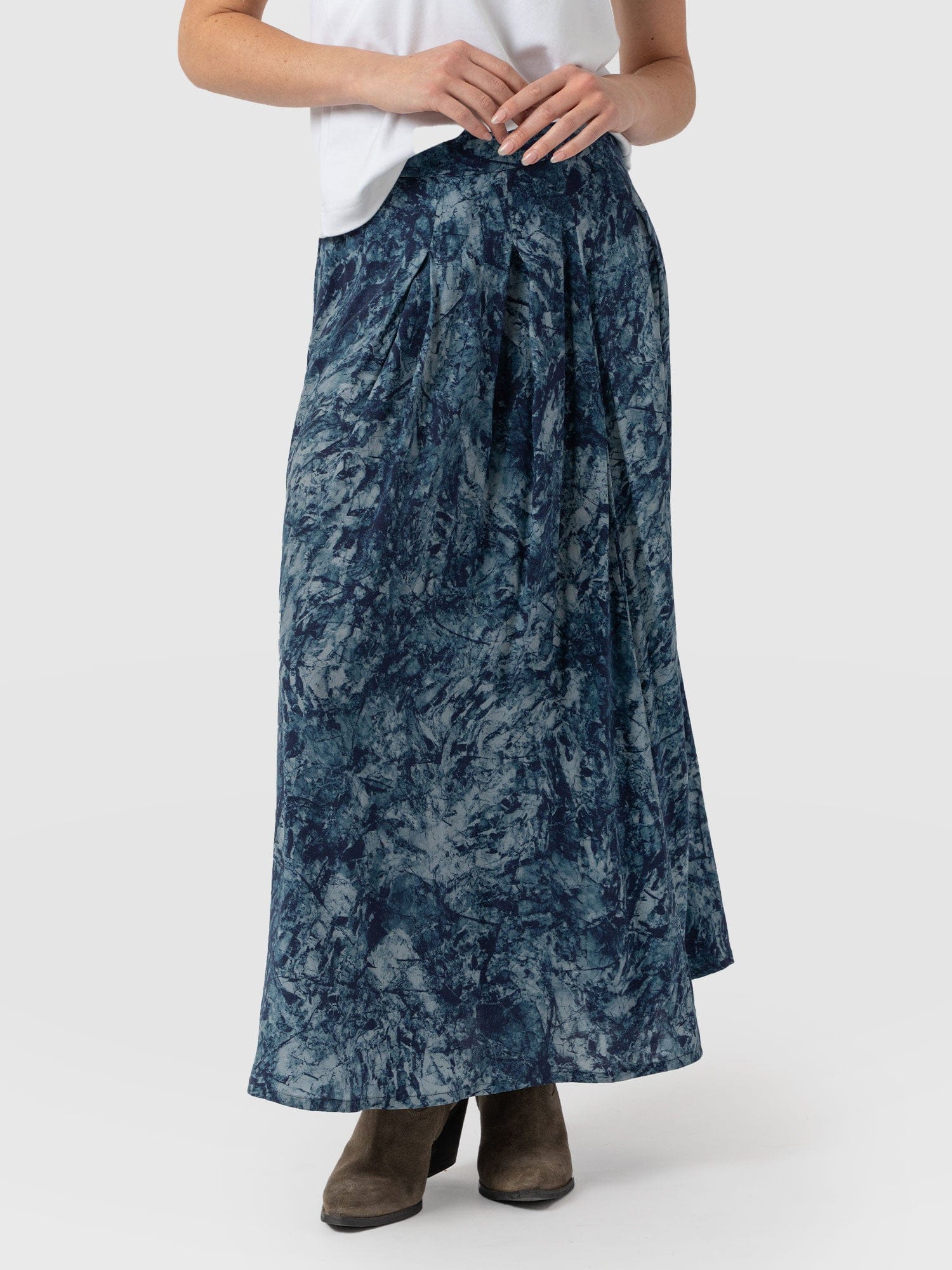 2732-eliza-pleated-skirt-blue-marble-1.jpg