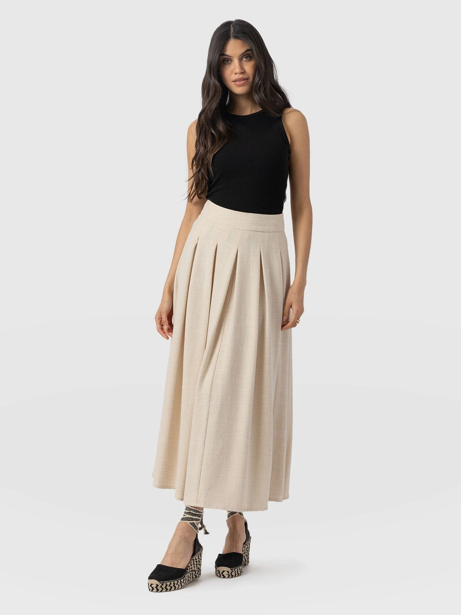 2742-eliza-pleated-skirt-cream-1.webp