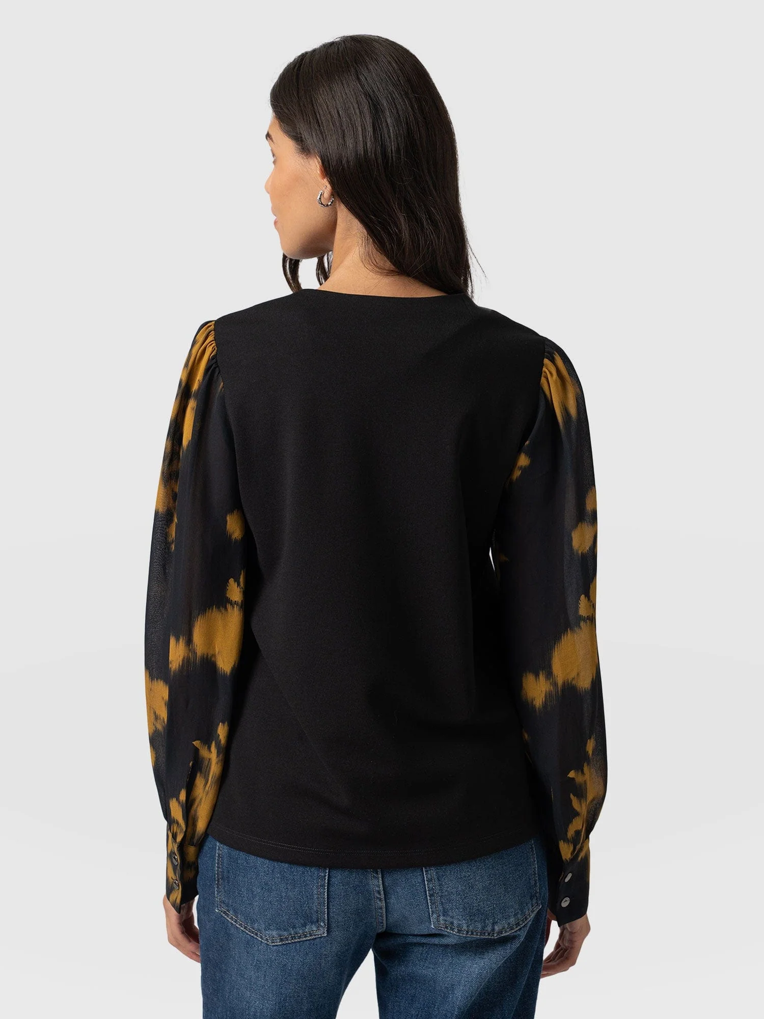2947-esme-zip-up-top-yellow-fade-floral-1.webp