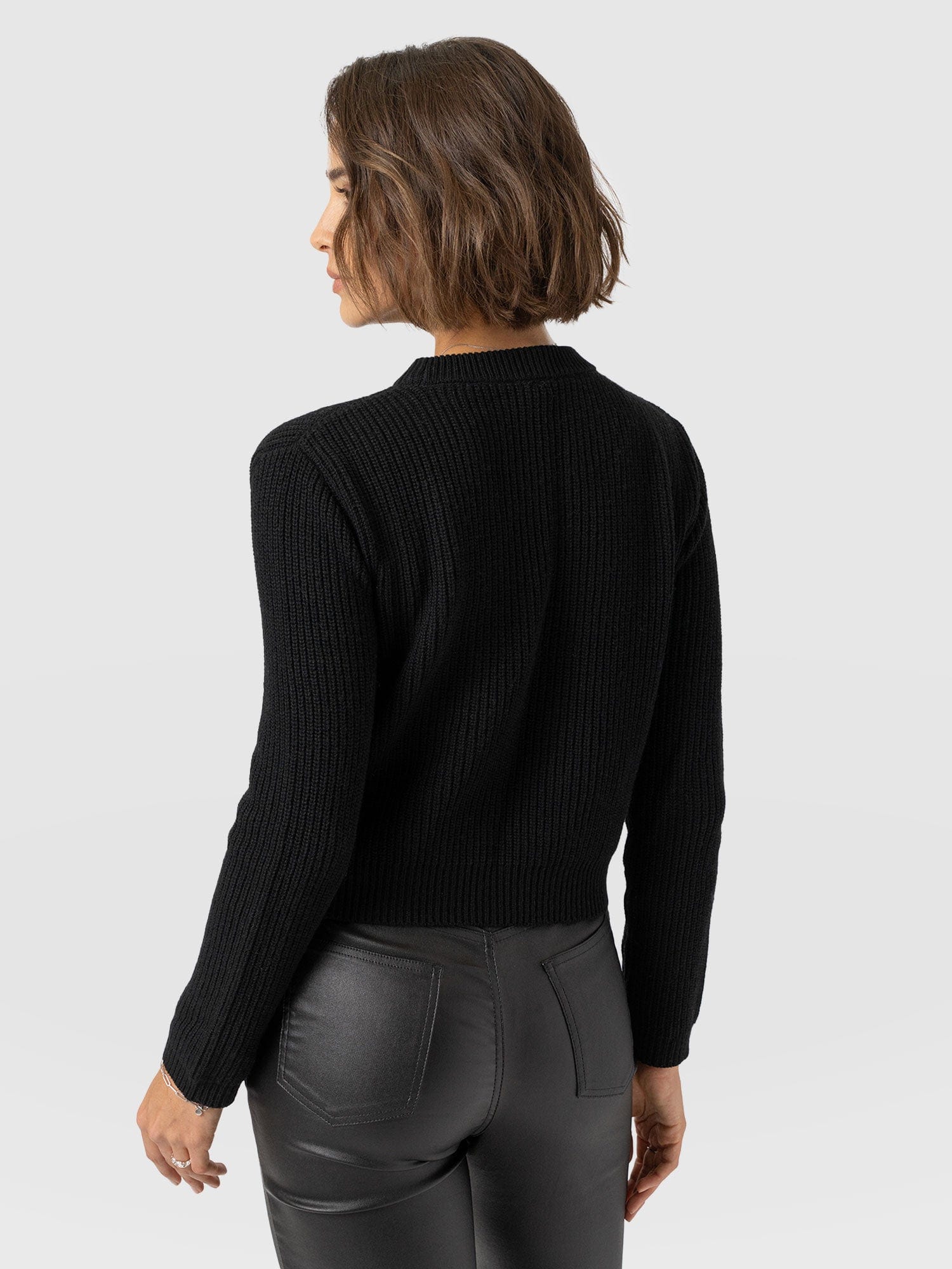 3122-eyelet-rib-knit-sweater-black-1.webp