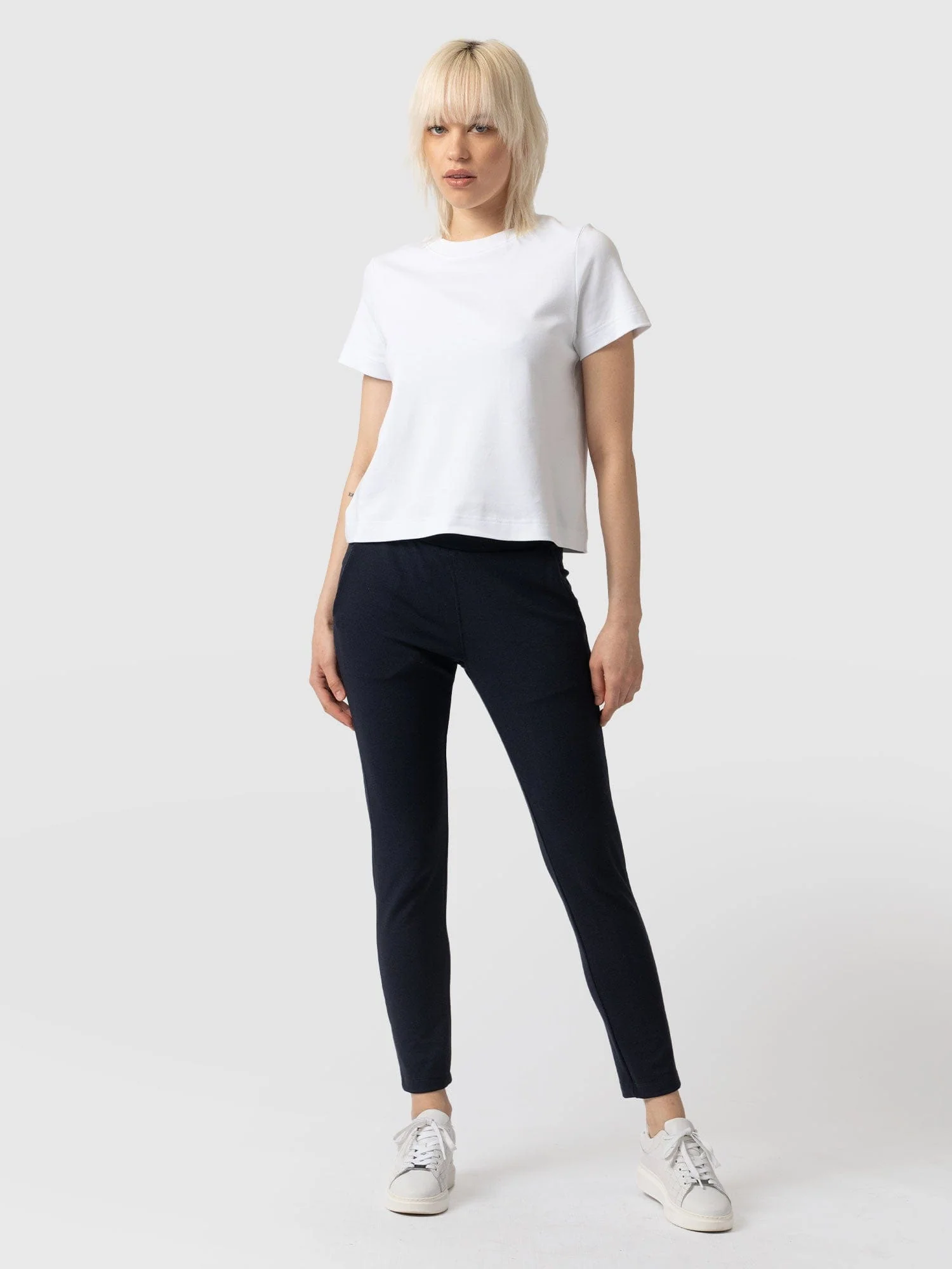 3275-finsbury-pant-navy-1.webp