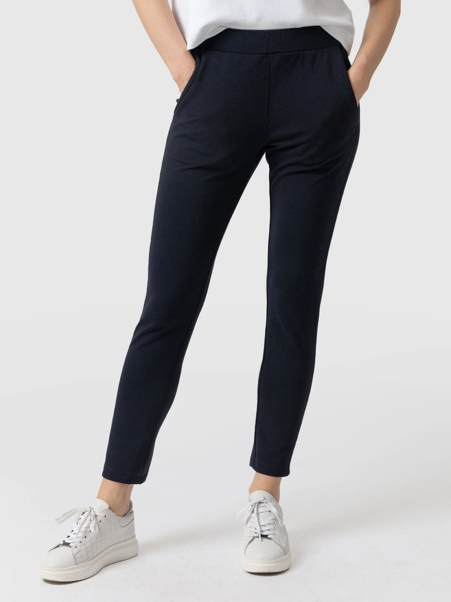 3275-finsbury-pant-navy-1.webp