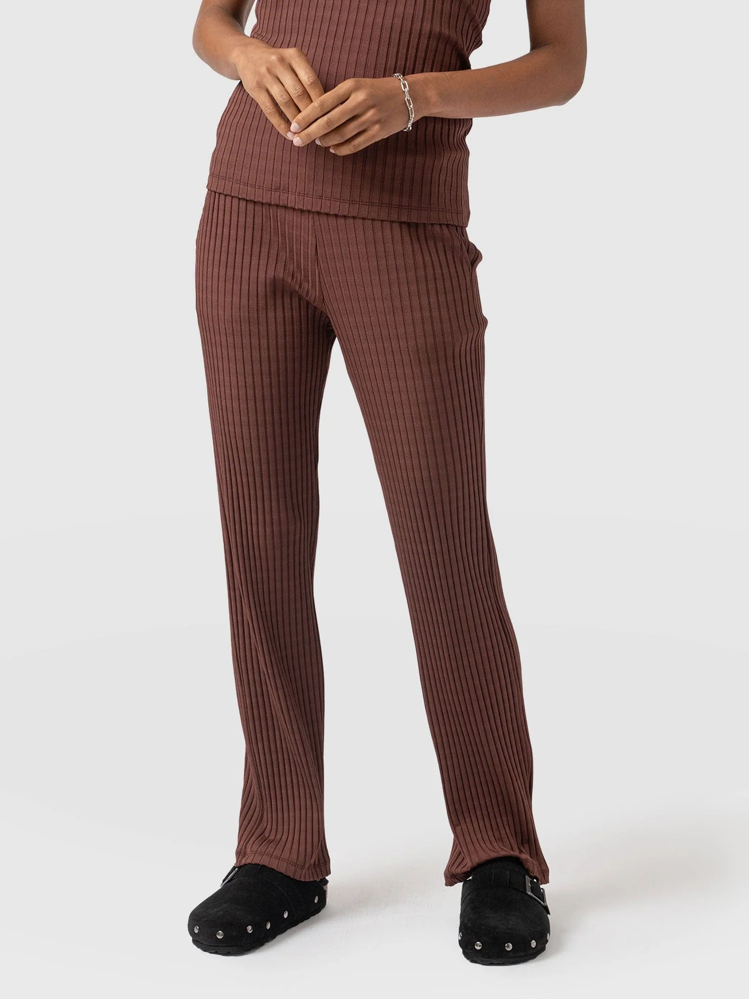 329-apartment-pant-maroon-rib-1.webp