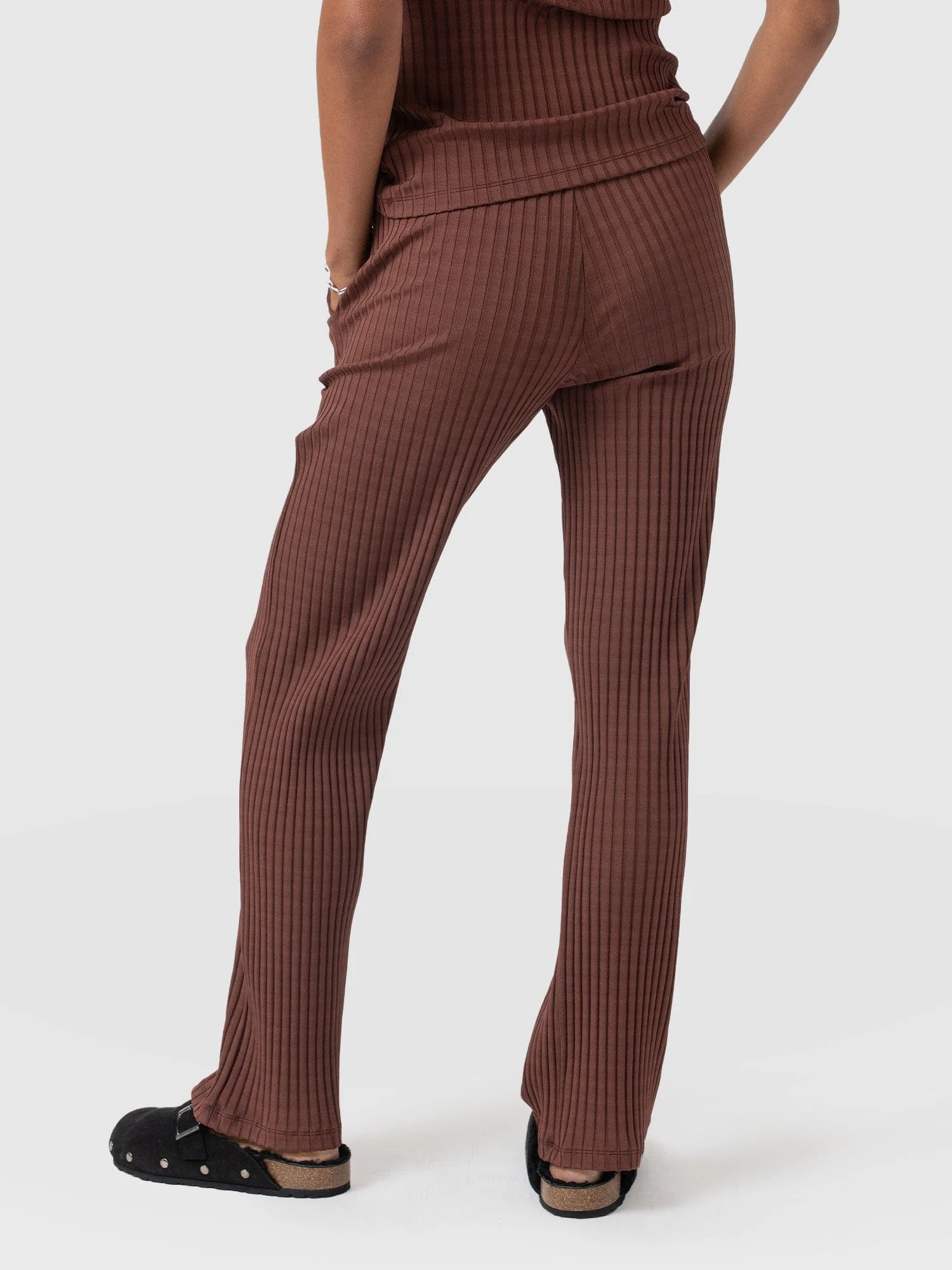 329-apartment-pant-maroon-rib-1.webp