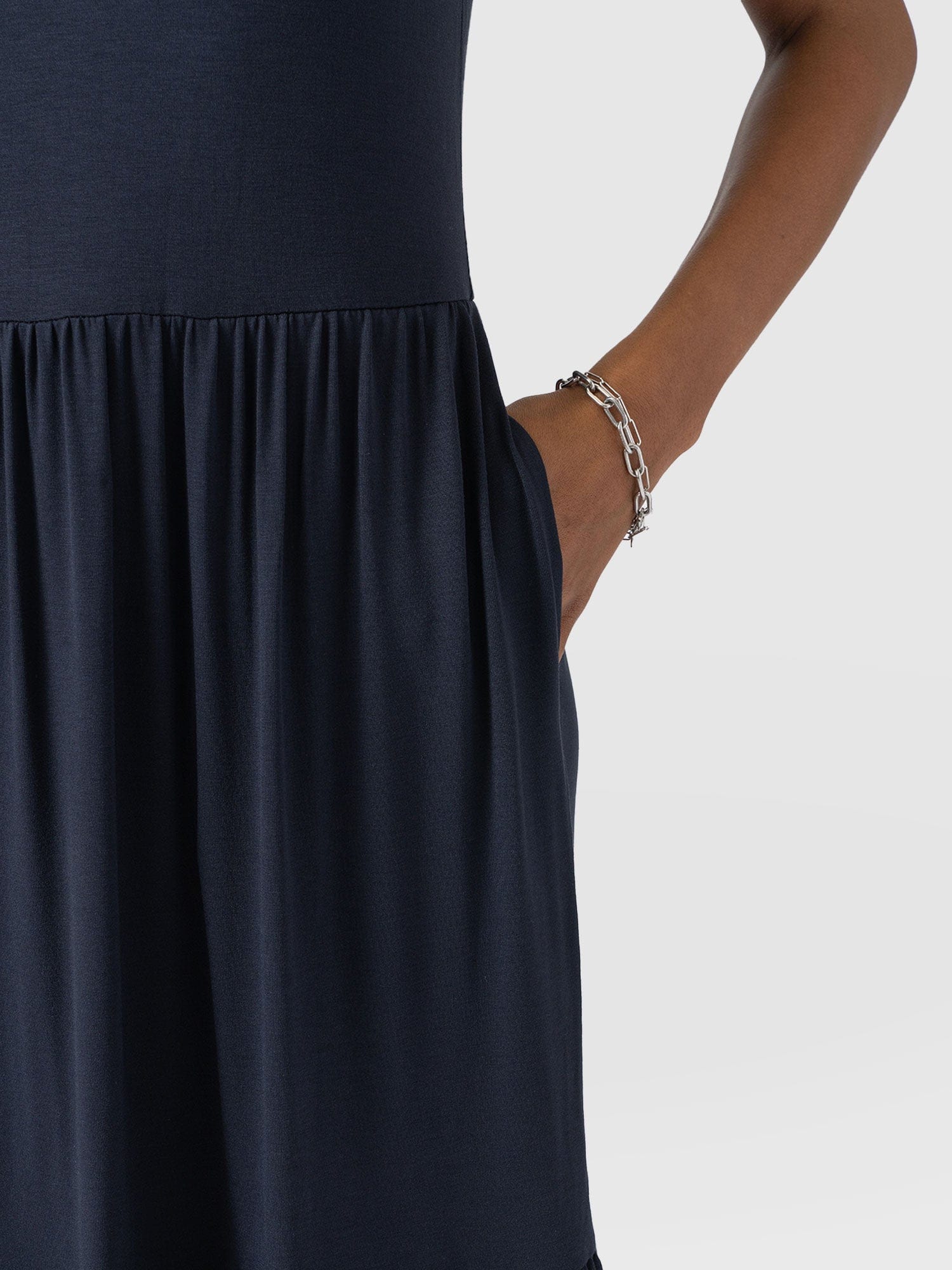 3475-greenwich-dress-navy-1.webp