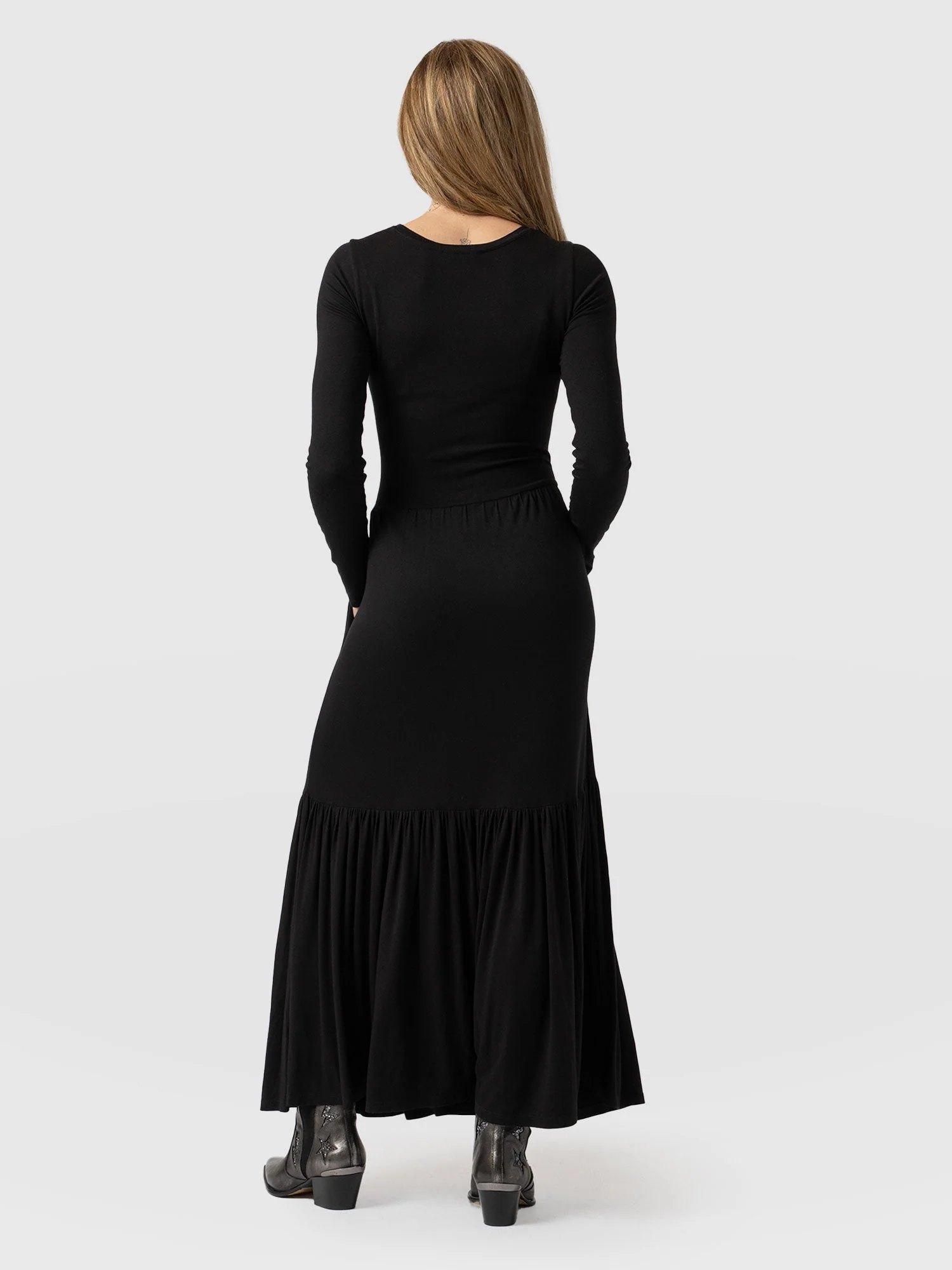 3485-greenwich-dress-long-sleeve-black-1.webp