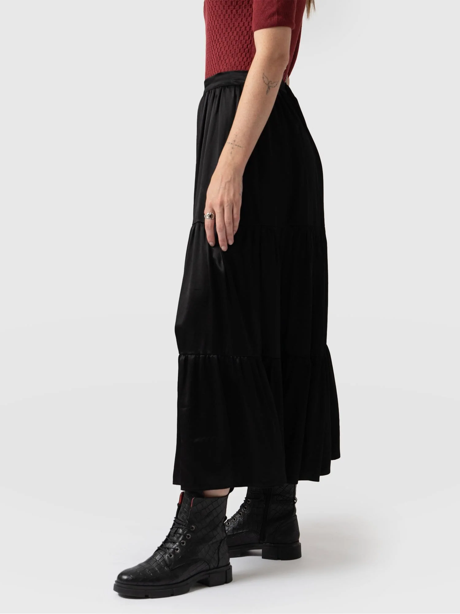 3545-greenwich-skirt-gloss-black-1.jpg