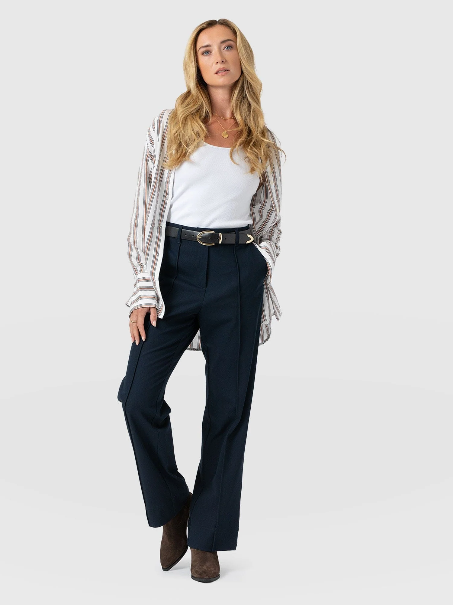 3641-harlow-straight-leg-pant-navy-1.webp