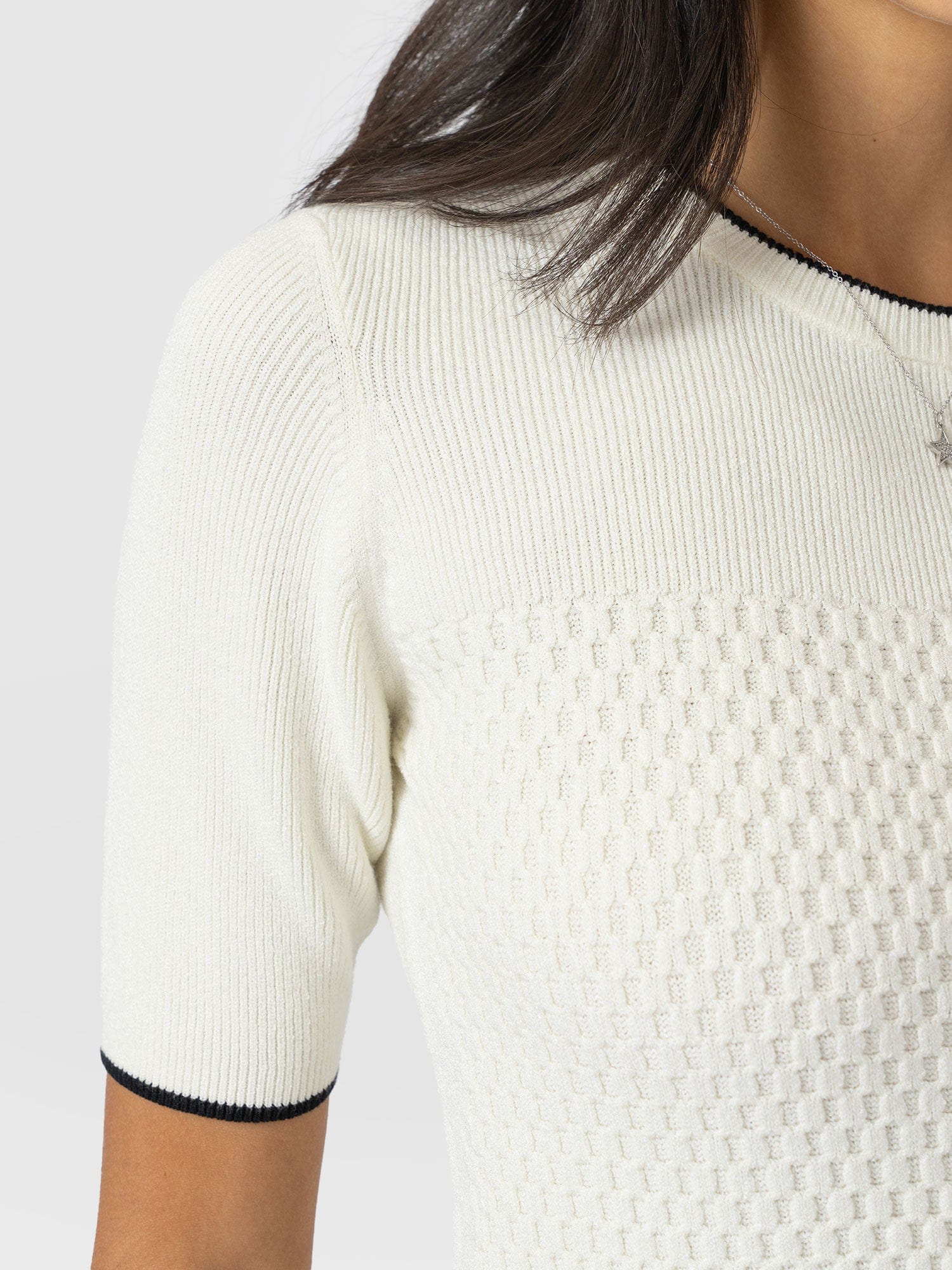 3753-honeycomb-short-sleeve-knit-cream-1.jpg