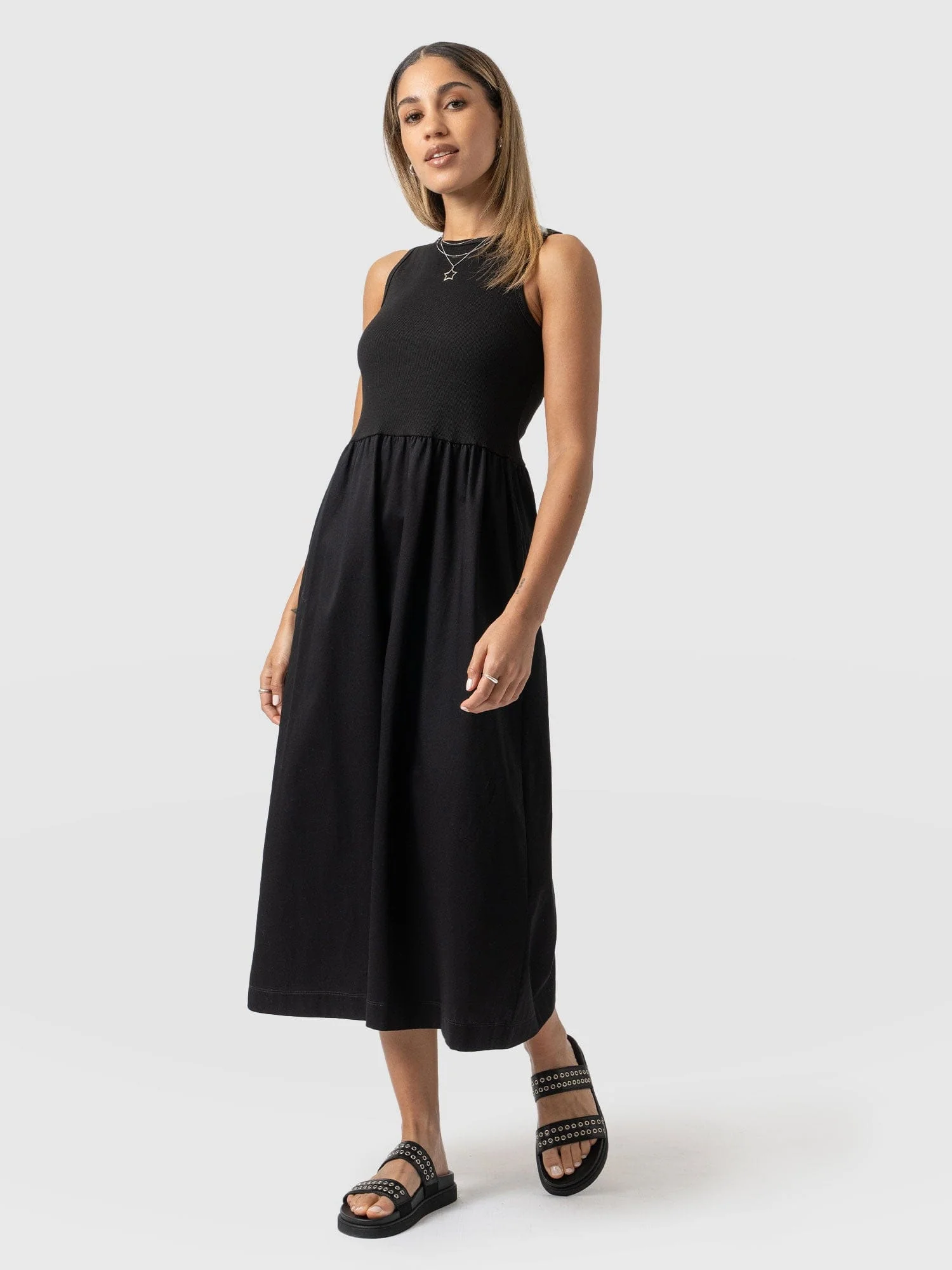 3819-ivy-full-skirt-sleeveless-dress-black-1.webp