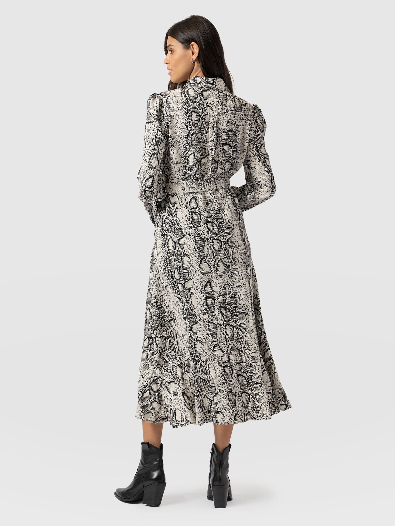 3841-jacqueline-shirt-dress-cream-snake-1.jpg