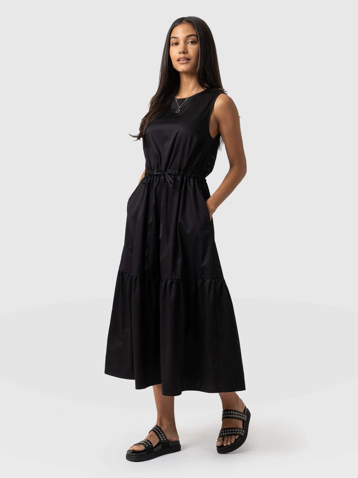 3918-kara-dress-black-broderie-1.webp