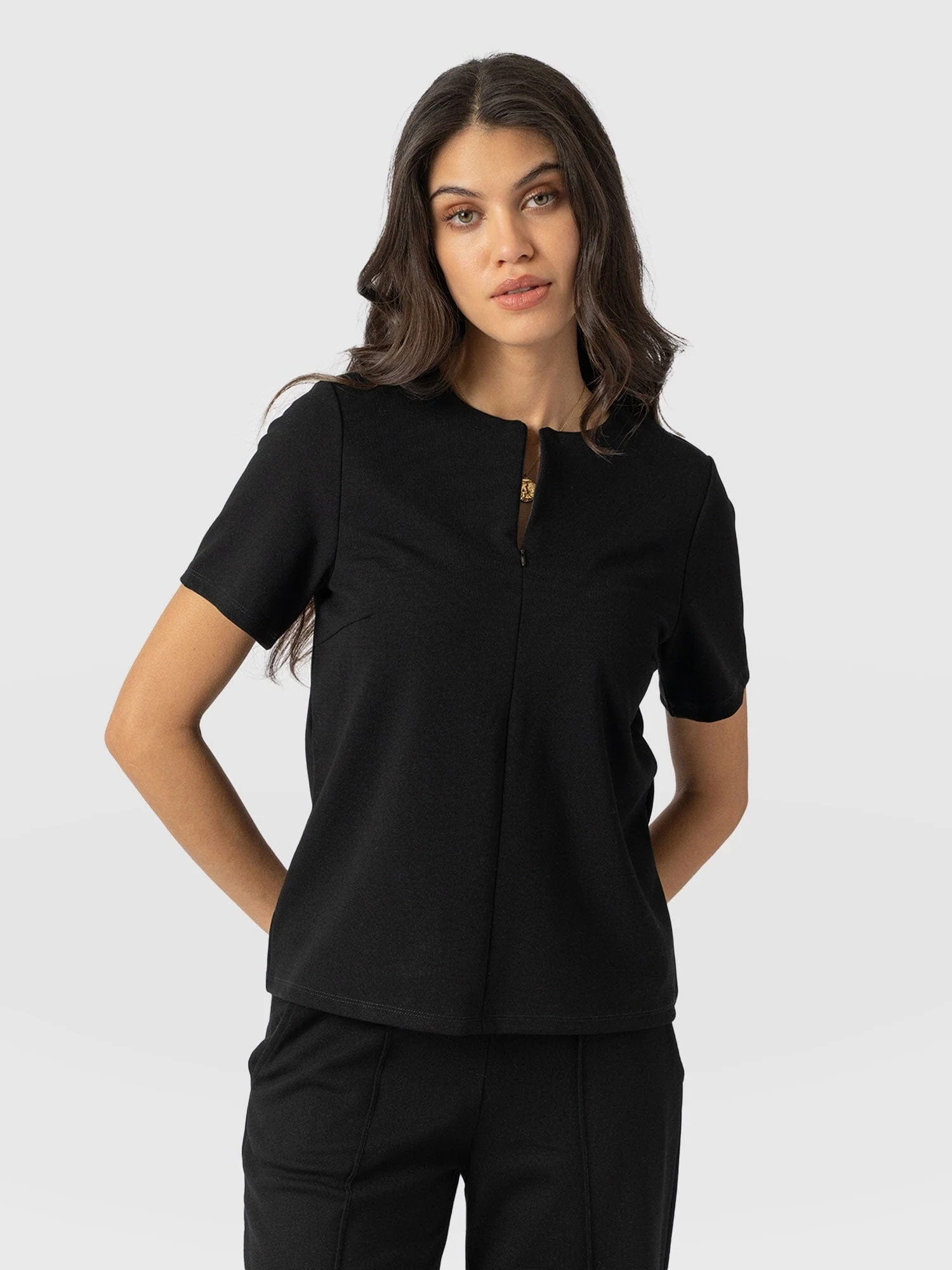 4153-keller-zip-up-tee-black-1.webp