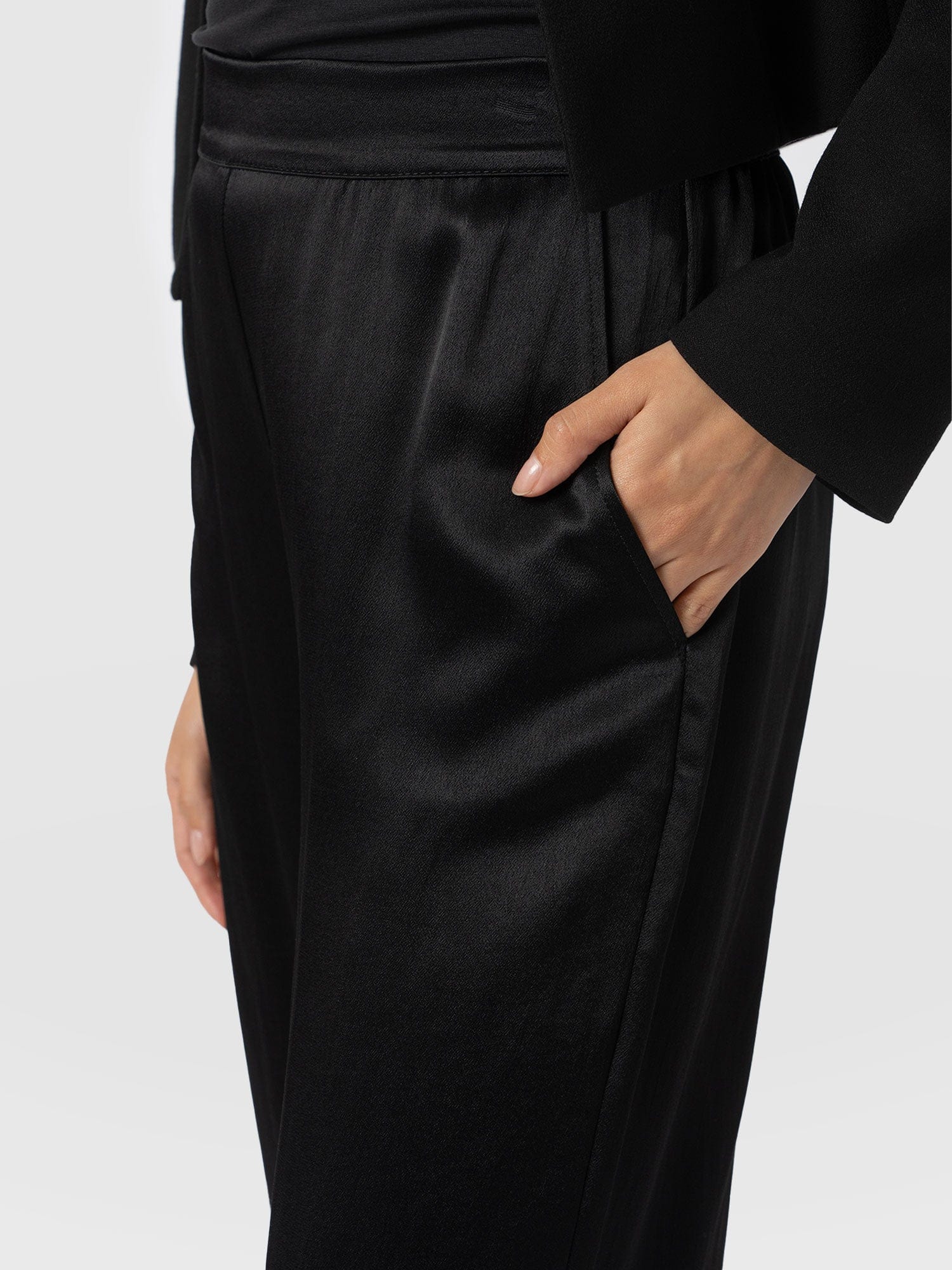 4241-langley-wide-leg-pant-black-1.webp