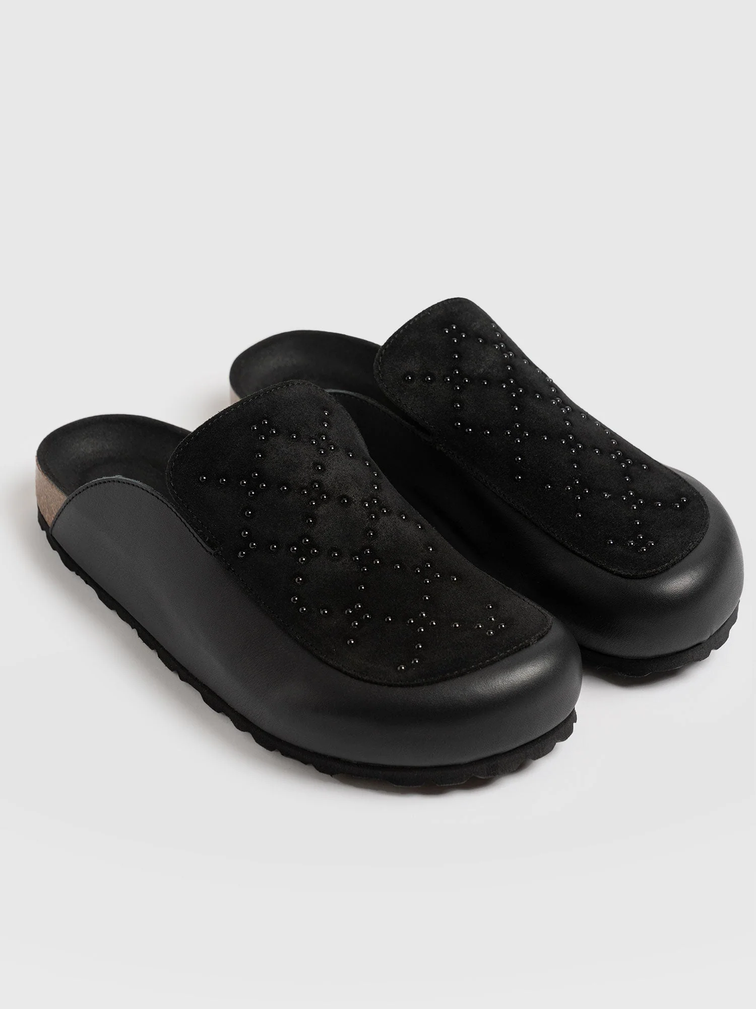 4351-lottie-studded-clogs-black-1.jpg