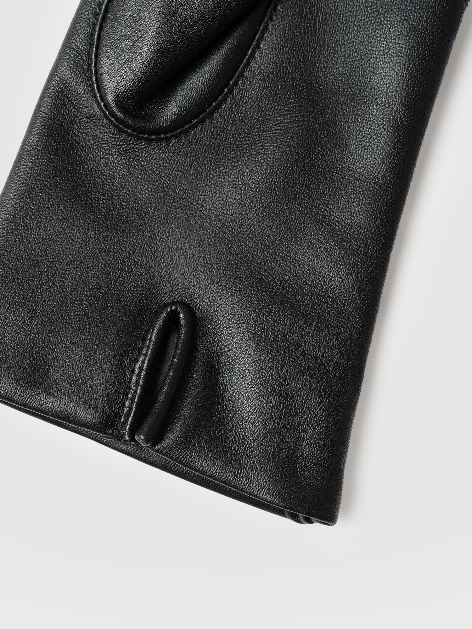 4359-luther-leather-gloves-black-1.jpg