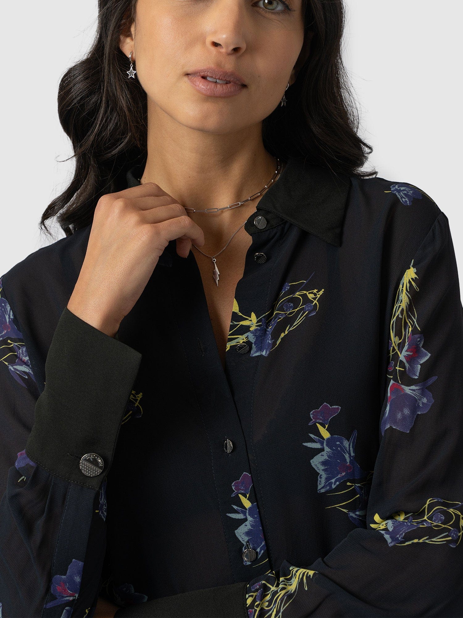 4449-madison-shirt-blue-lily-gardens-1.webp