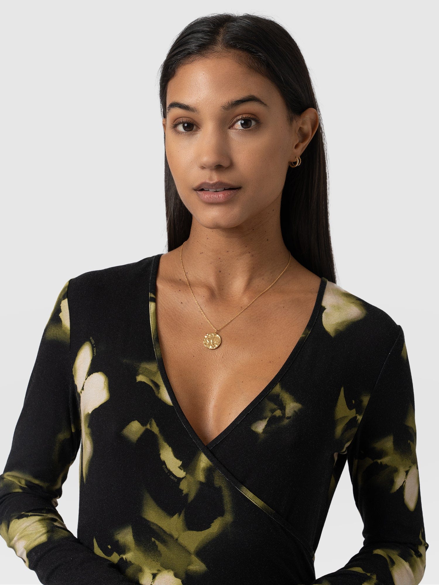 4567-maggie-wrap-midi-dress-green-aurora-1.webp