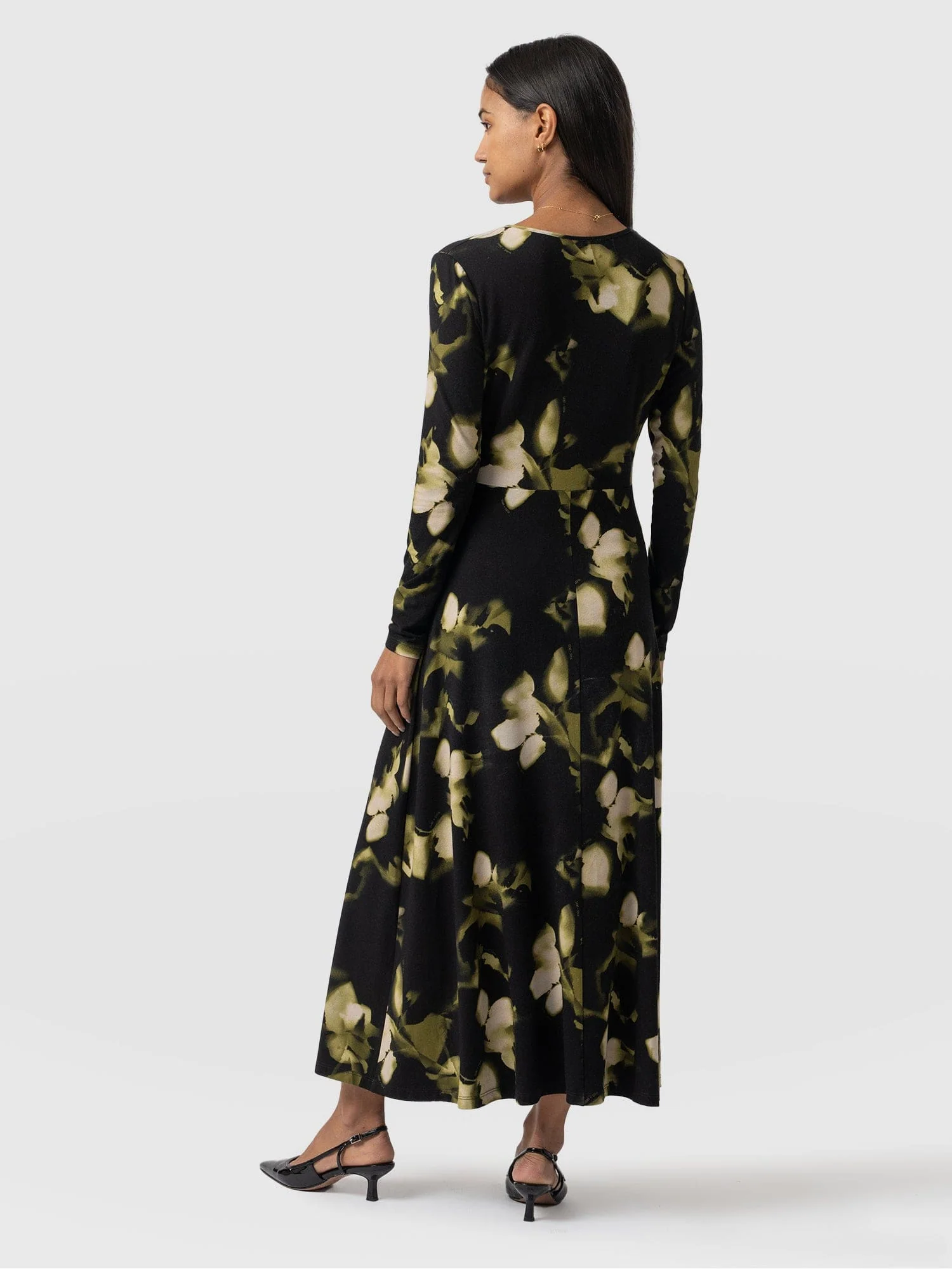 4567-maggie-wrap-midi-dress-green-aurora-1.webp