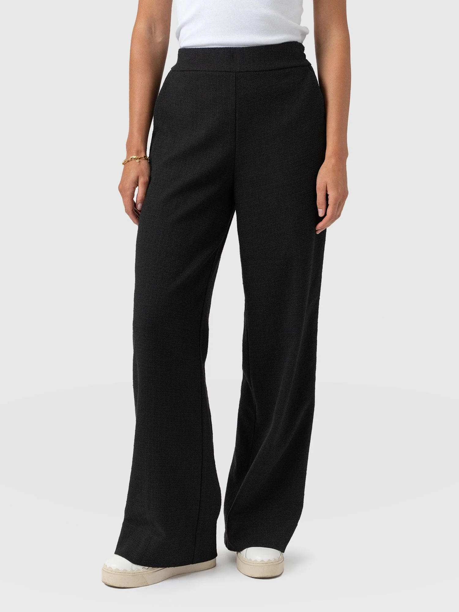 460-arden-wide-leg-pant-black-boucle-1.webp
