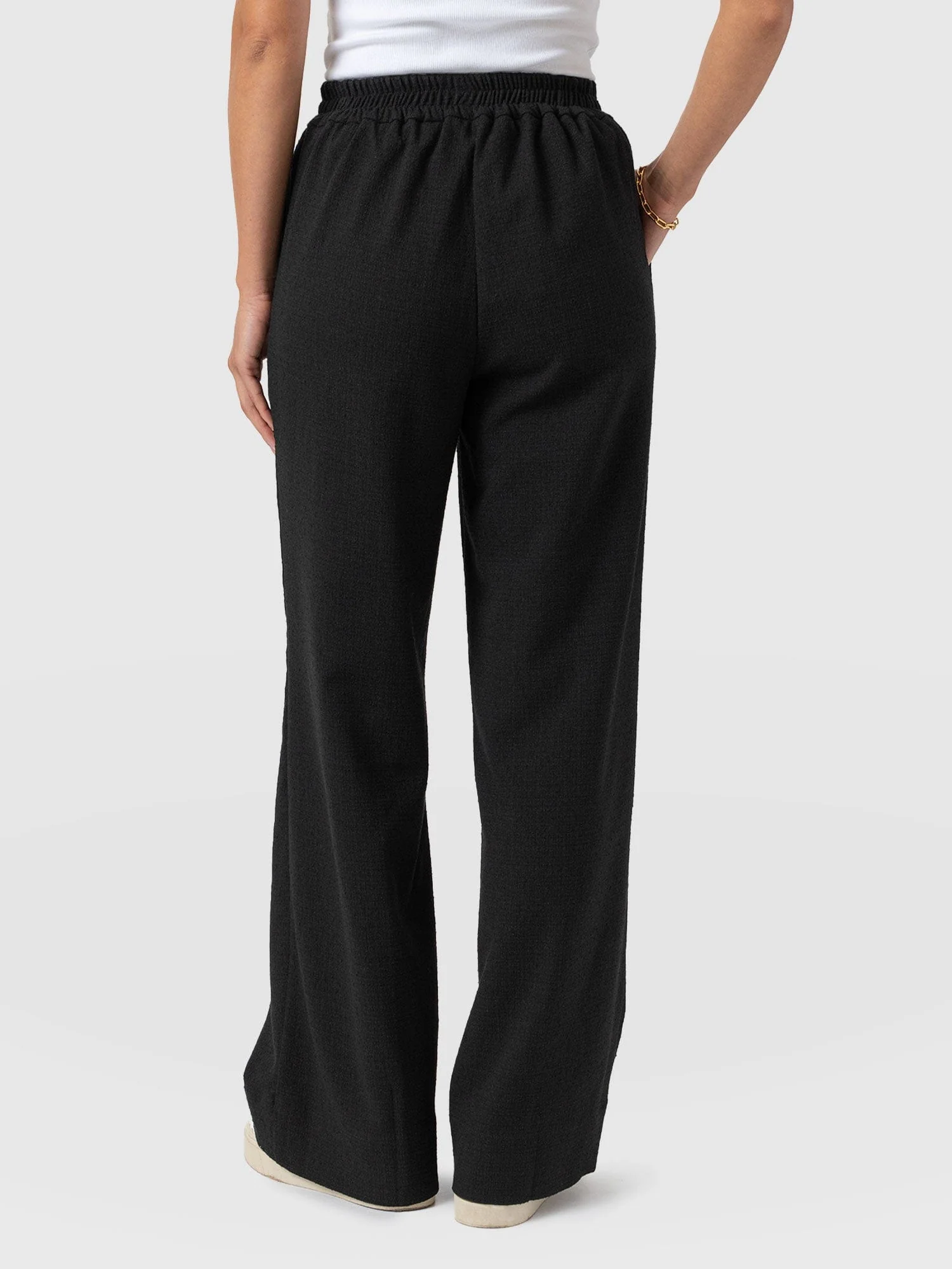 460-arden-wide-leg-pant-black-boucle-1.webp