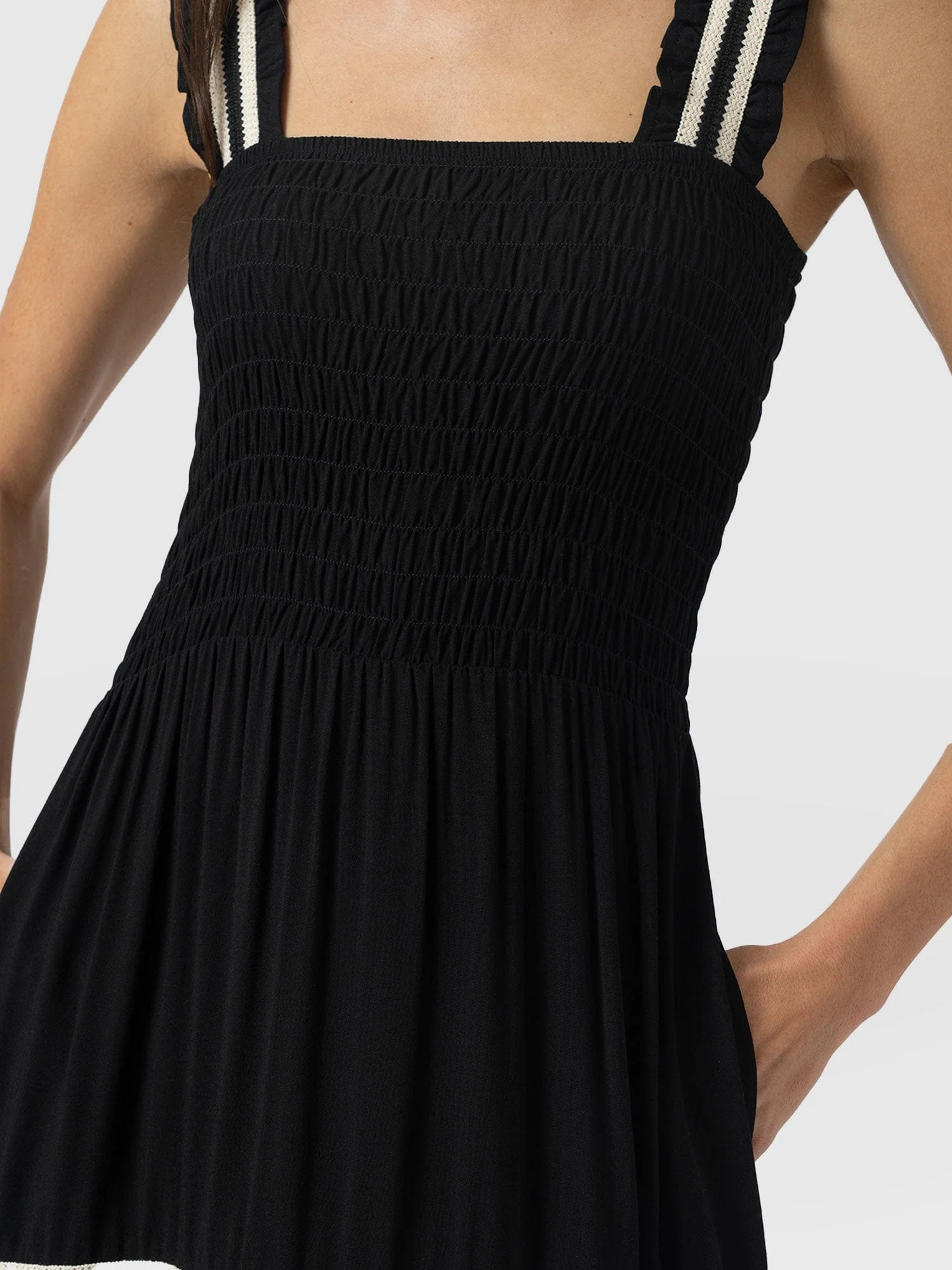 4663-maya-shirring-dress-black-1.webp