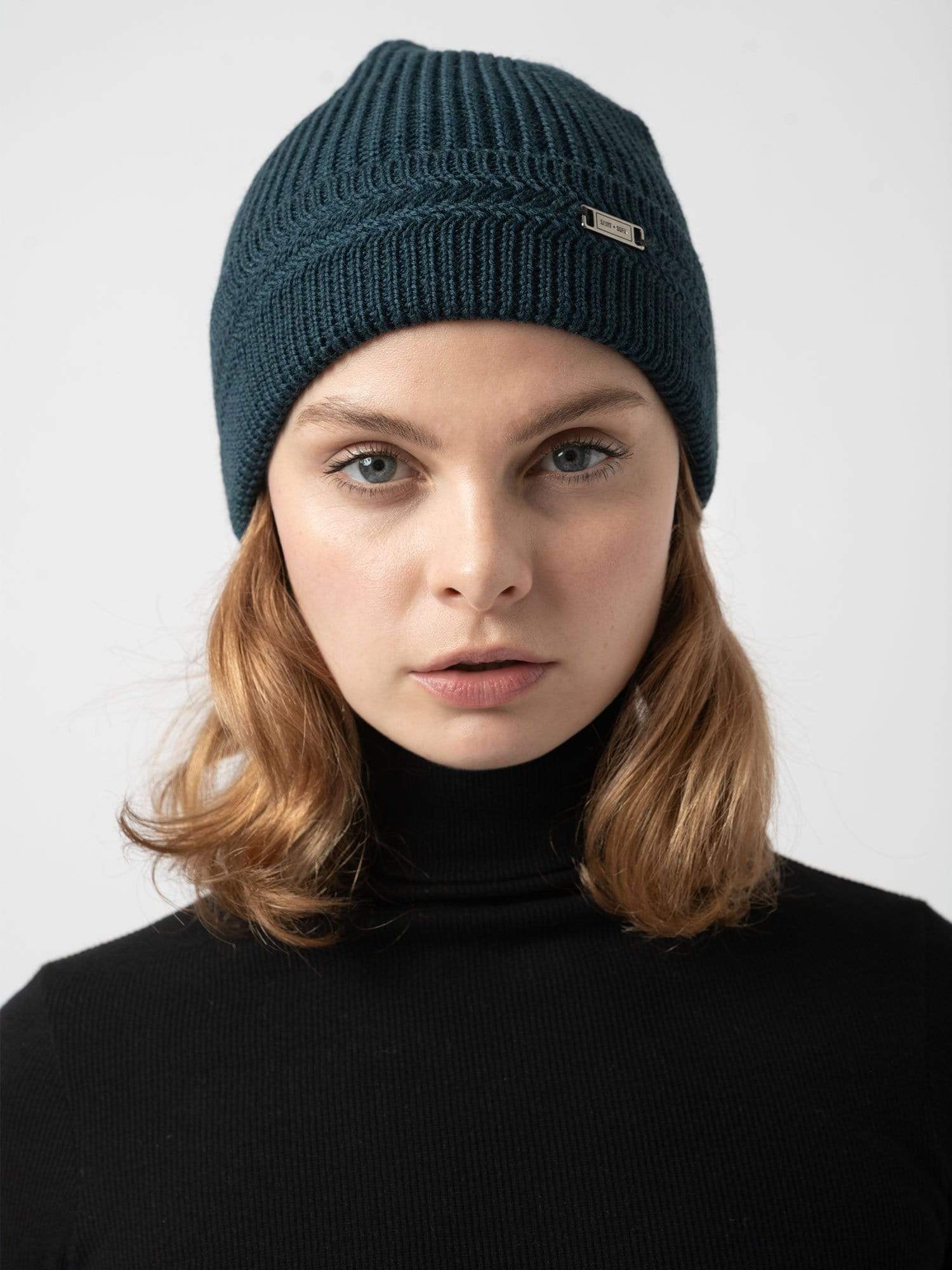 4684-merino-beanie-petrol-1.jpg