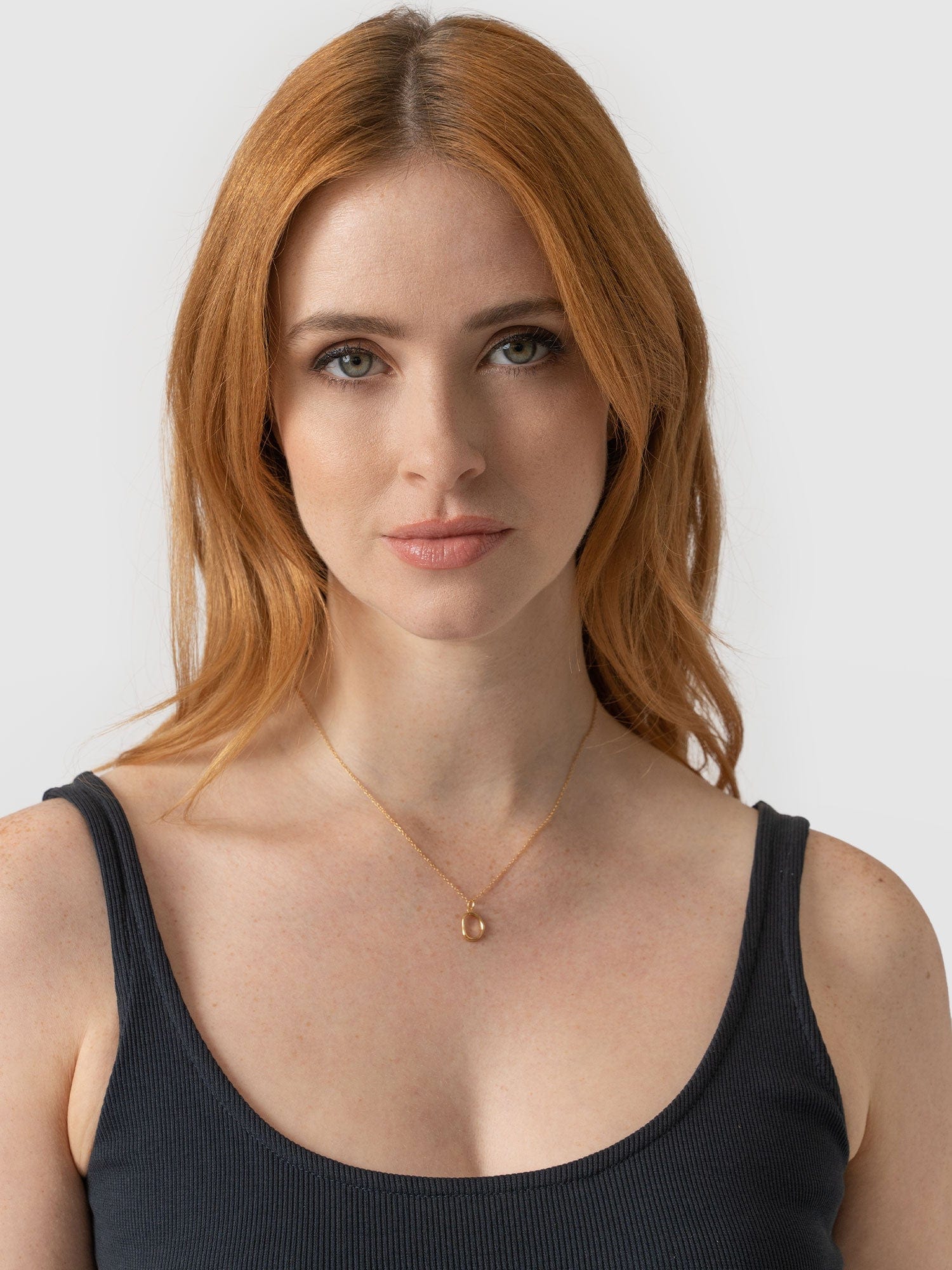 4996-organic-open-oval-charm-necklace-gold-1.webp