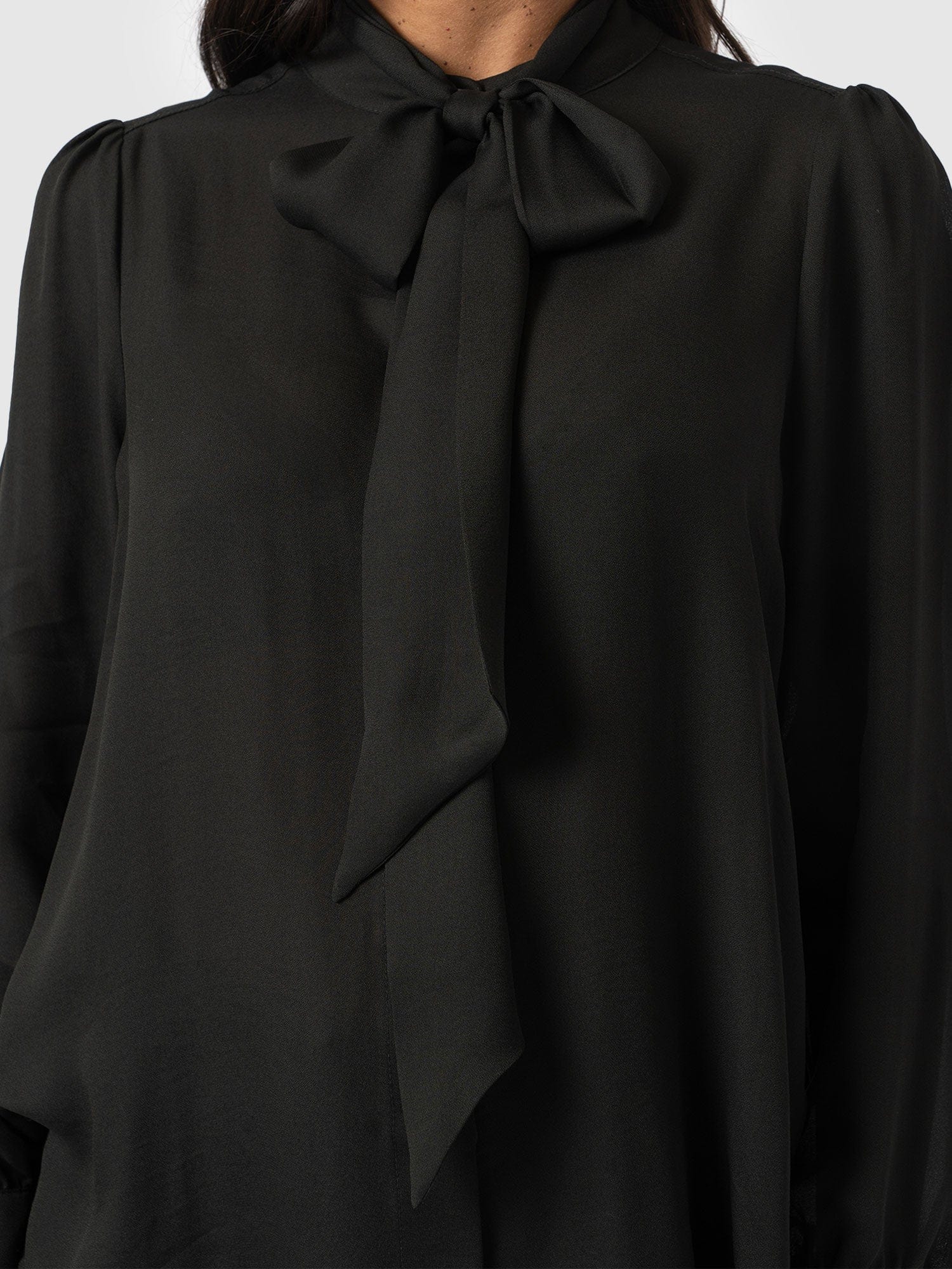5067-paxton-pussybow-blouse-black-1.webp