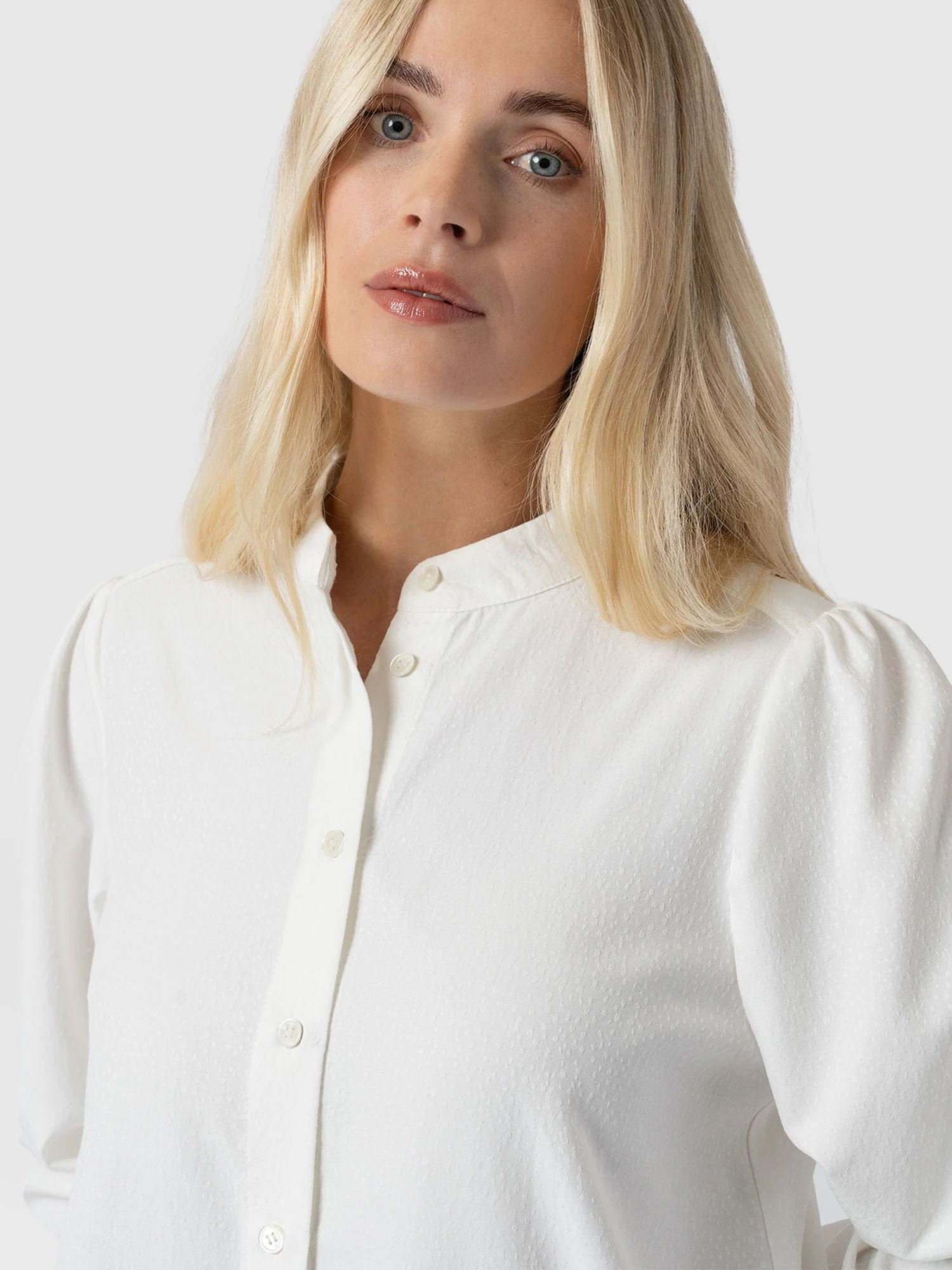 5077-paxton-pussybow-blouse-cream-1.webp