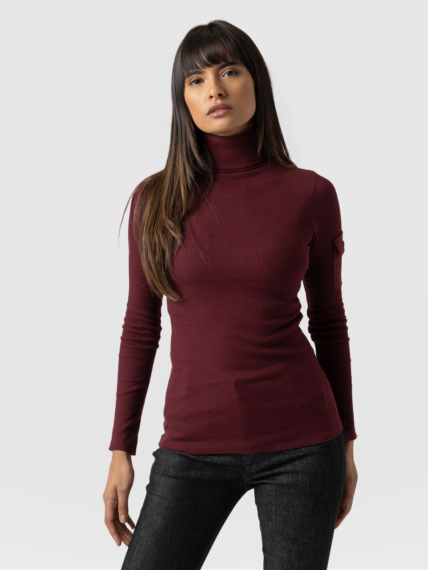 5157-pocket-turtle-neck-burgundy-1.jpg