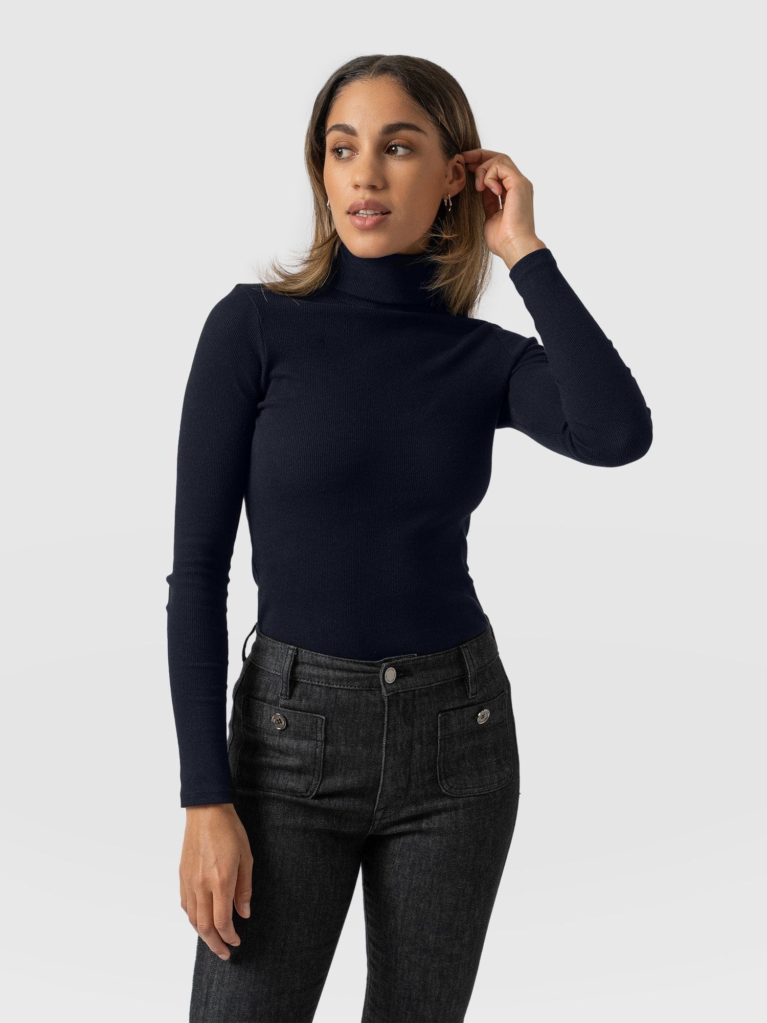 Pocket Turtle Neck - Navy