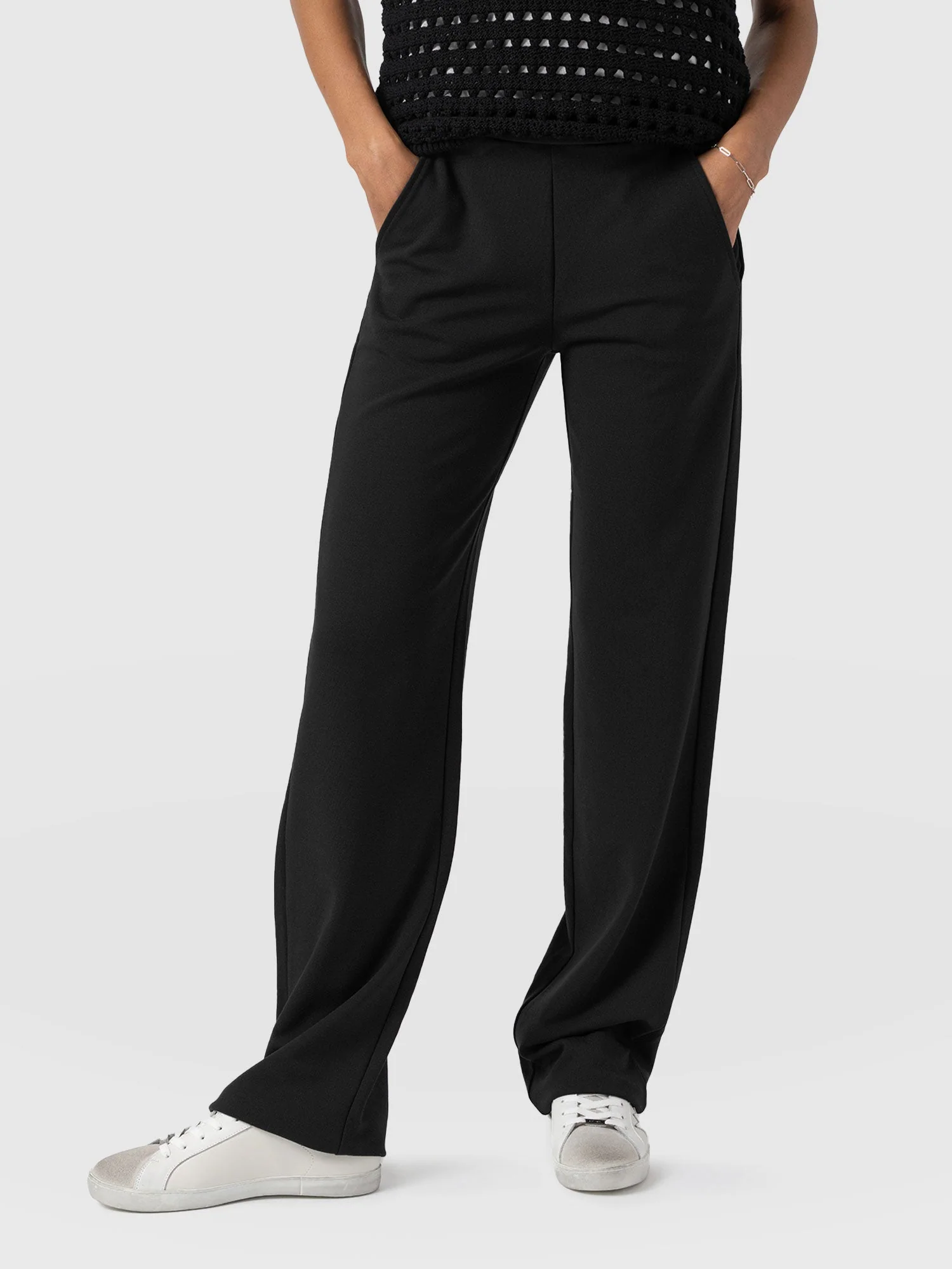 5213-putney-pant-black-1.webp