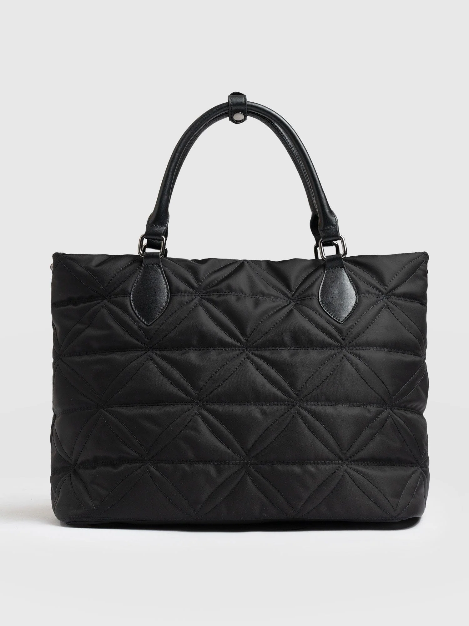 5243-quilted-selene-shopper-bag-black-1.webp