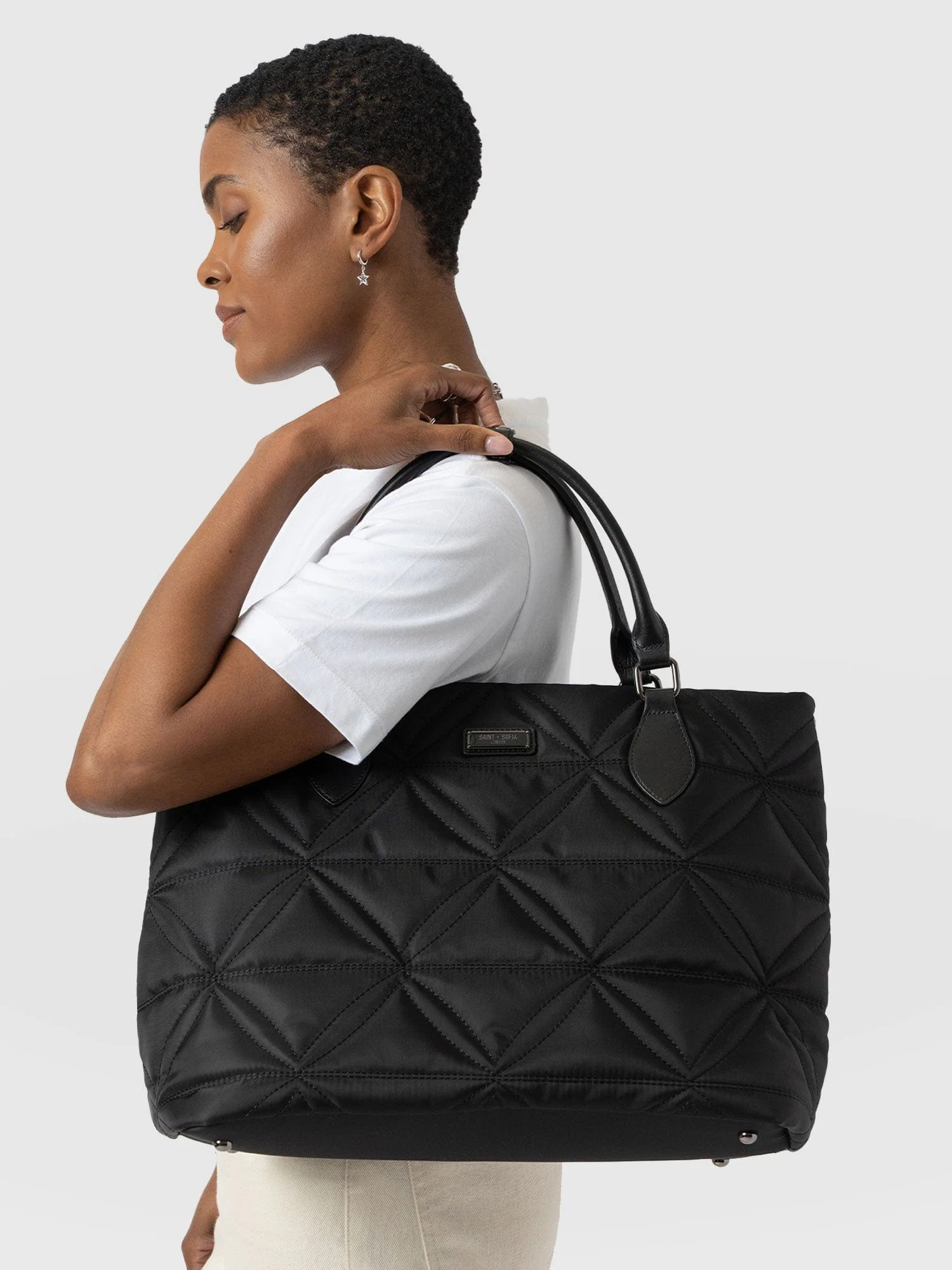 5243-quilted-selene-shopper-bag-black-1.webp