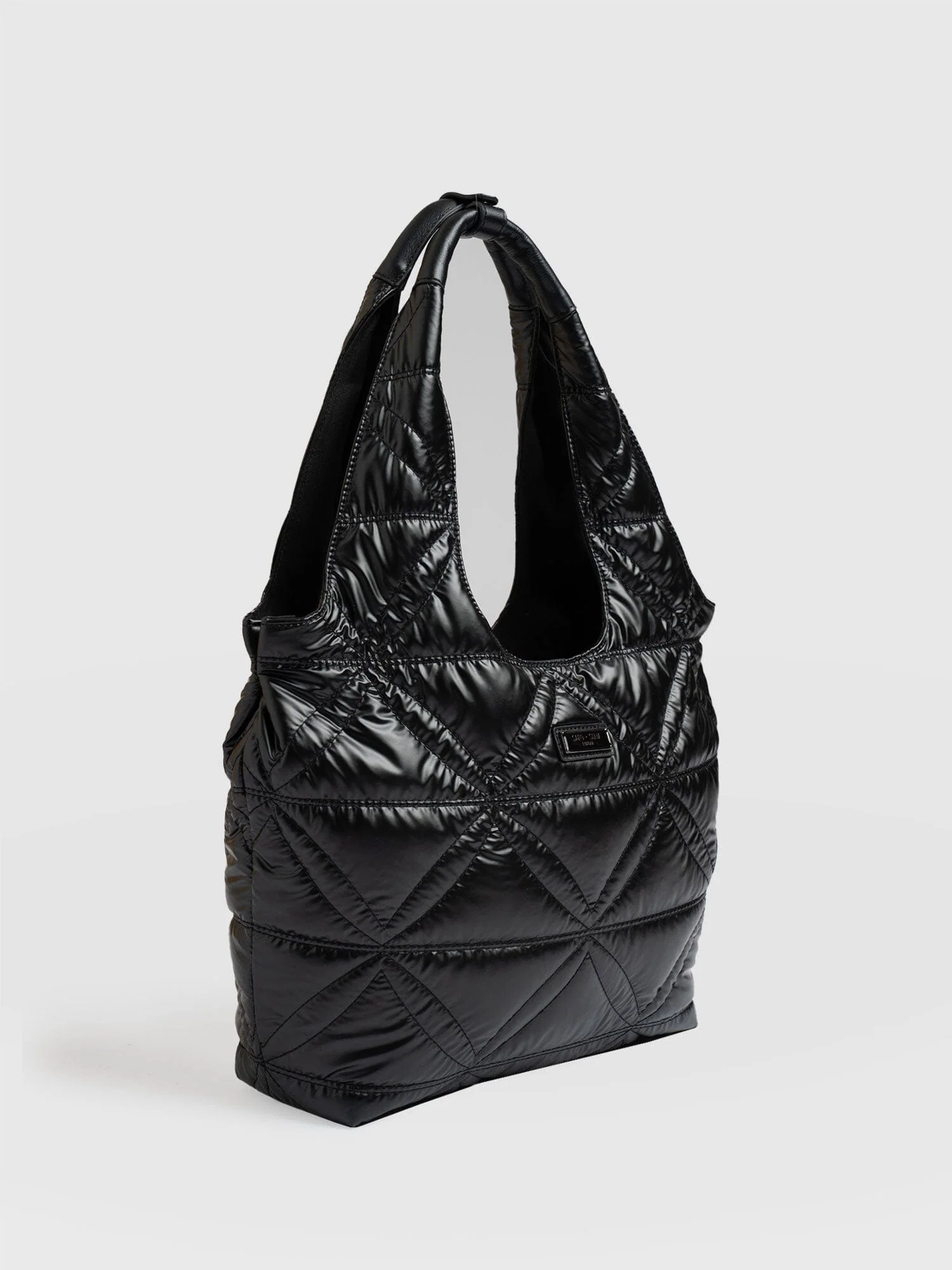 5246-quilted-stella-shoulder-tote-bag-black-1.webp