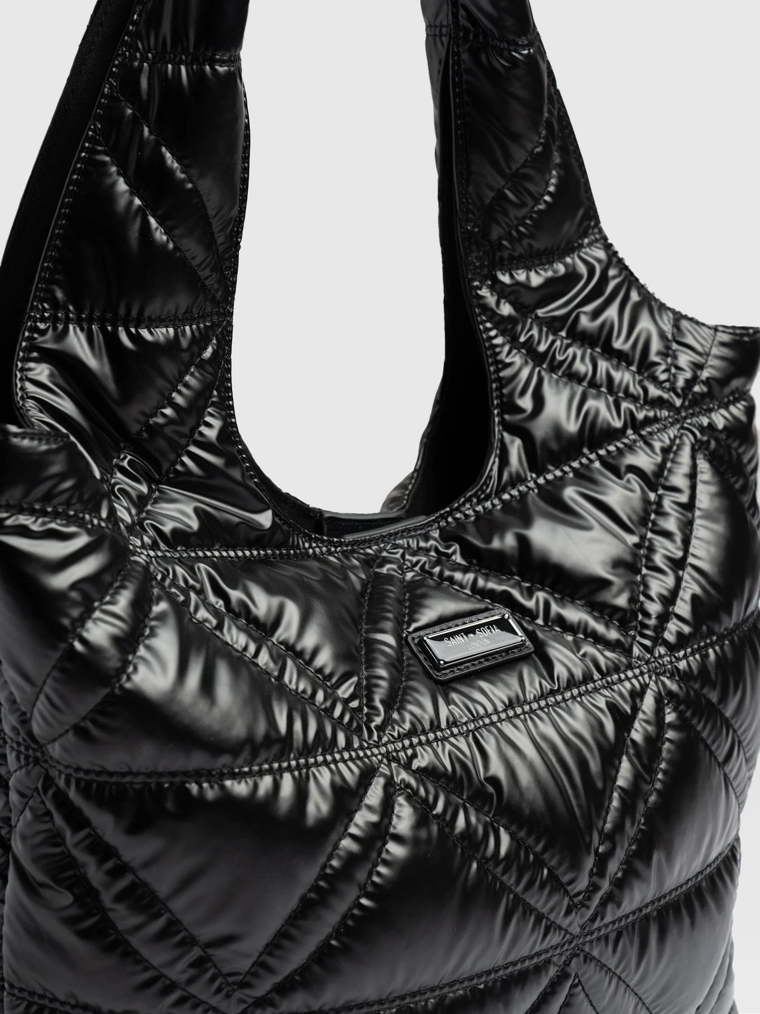 5246-quilted-stella-shoulder-tote-bag-black-1.webp