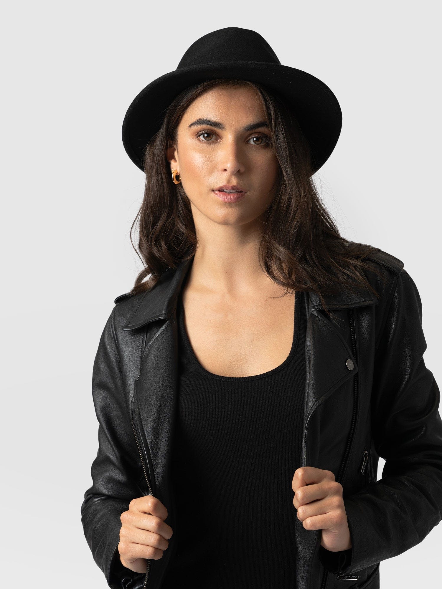 5306-ramona-studded-hat-black-1.webp