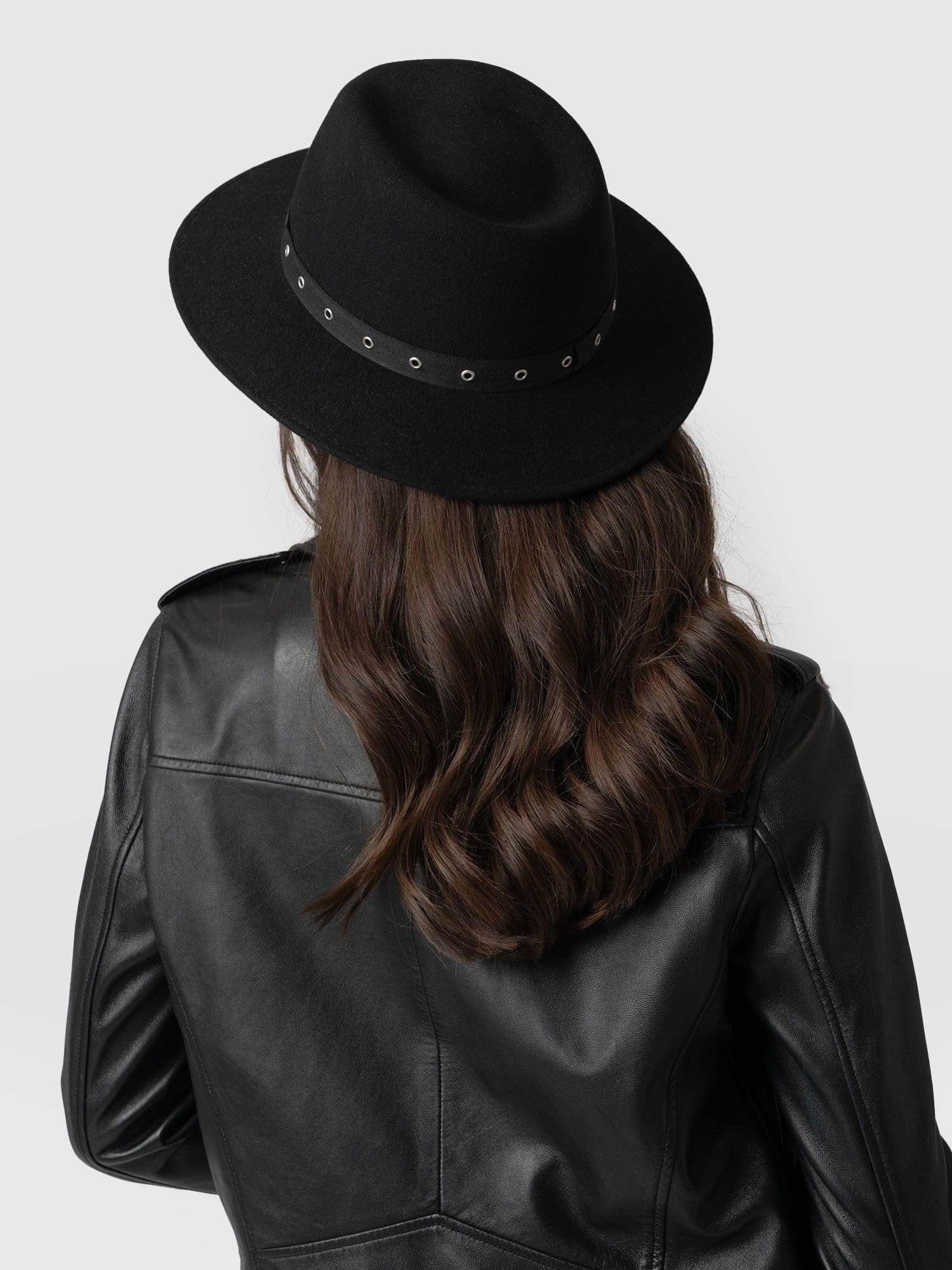 5306-ramona-studded-hat-black-1.webp