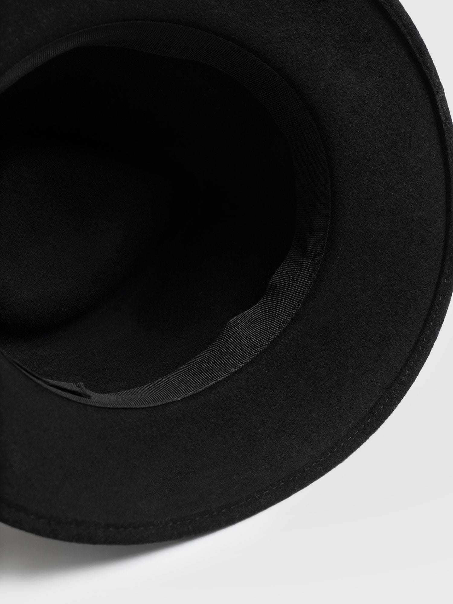 5306-ramona-studded-hat-black-1.webp