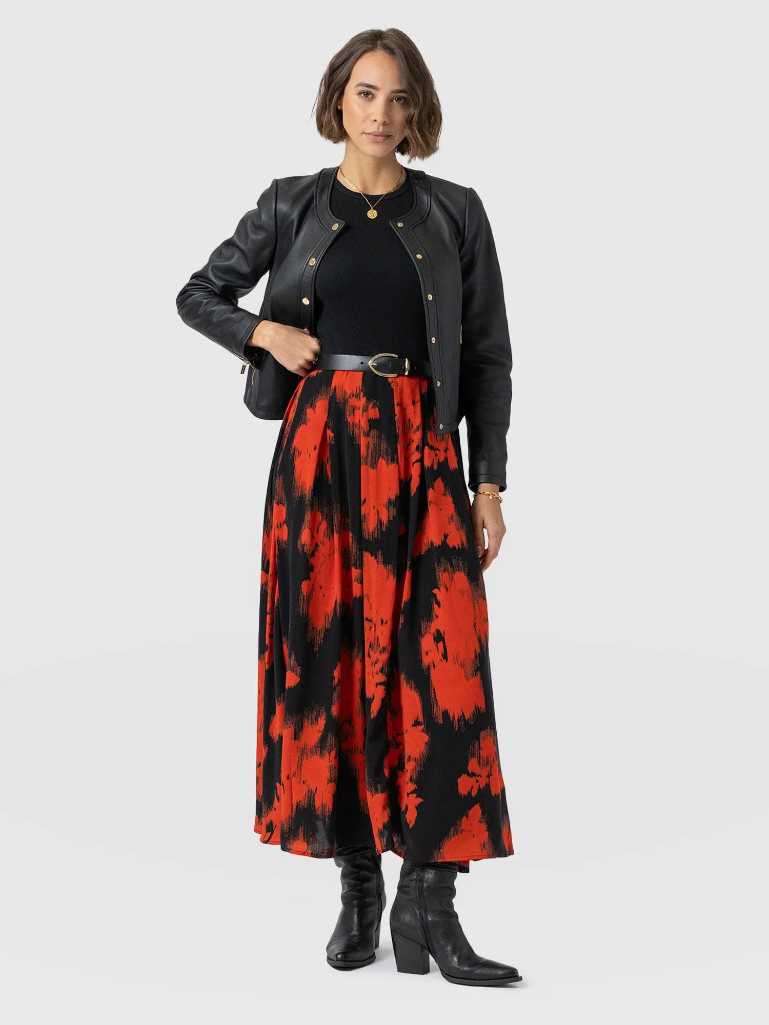 5498-renee-contrast-dress-orange-fade-floral-1.webp